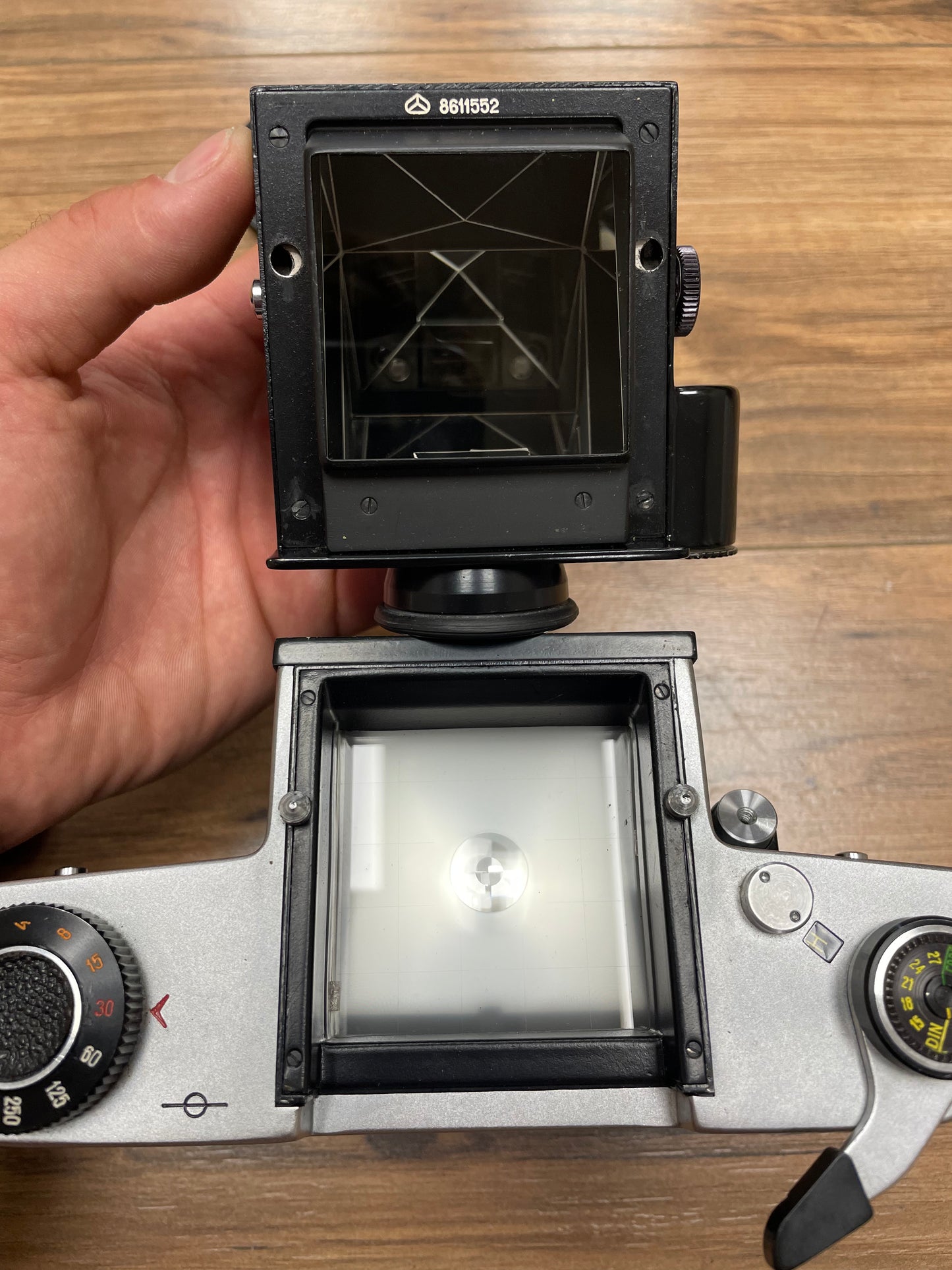 Kiev-60 + MC Volna-3 80mm f2.8 Medium Format Camera + TTL Prism Finder + Leather Carrying Bag + Accessories