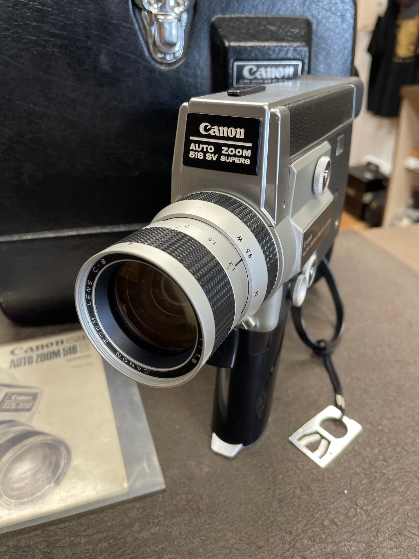 Canon 518 Auto Zoom SV (Special Version) Super 8mm Camera S# 330378