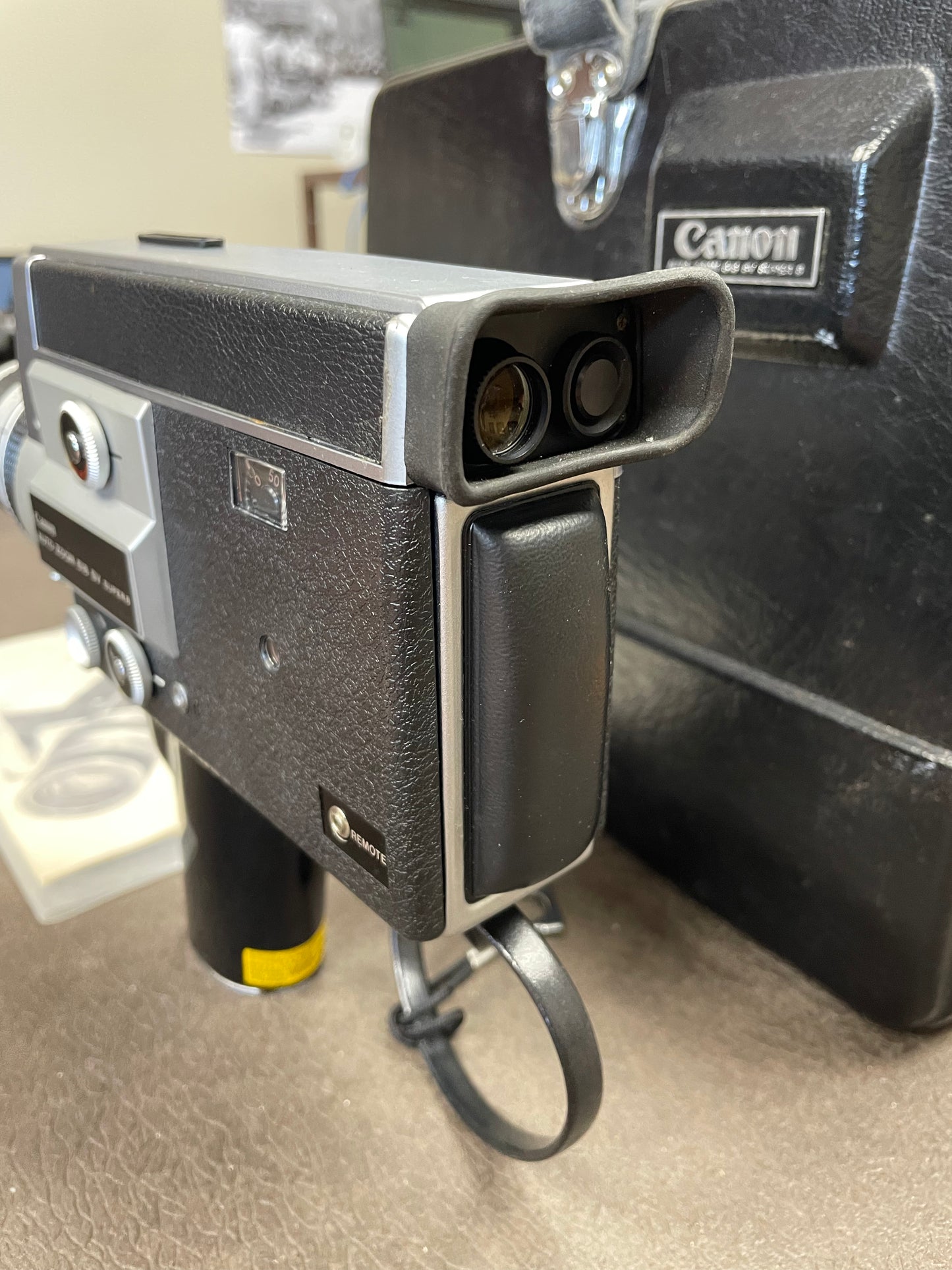 Canon 518 Auto Zoom SV (Special Version) Super 8mm Camera S# 330378