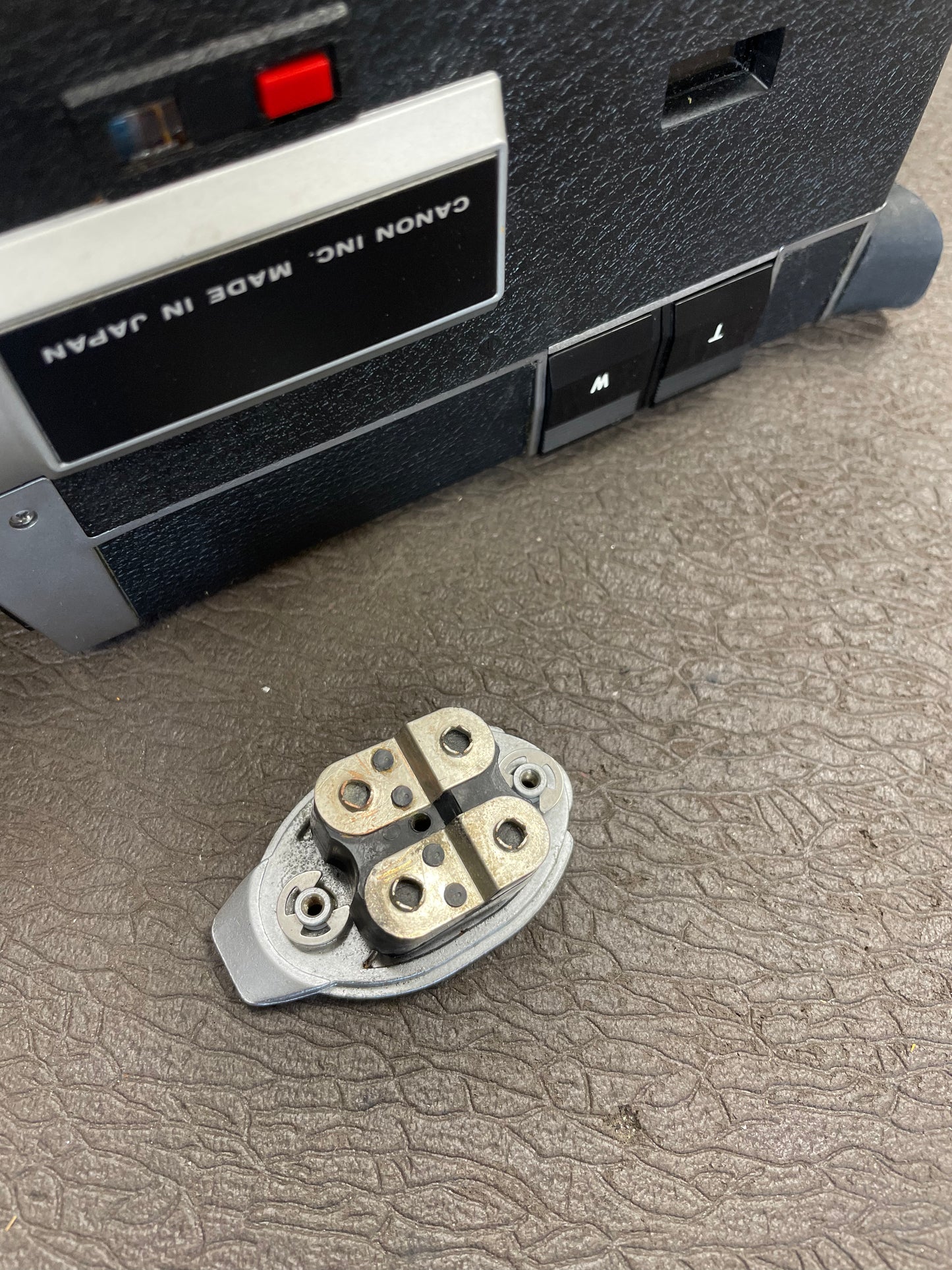 Canon 518 Auto Zoom SV (Special Version) Super 8mm Camera S# 330378