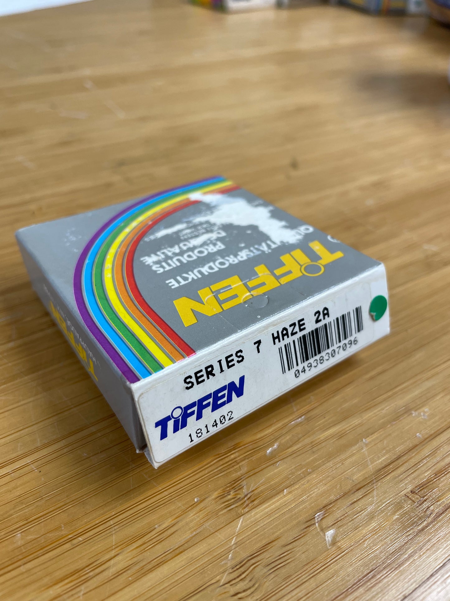 Tiffen Series 7 Sky 2A Filter - Rainbow Box