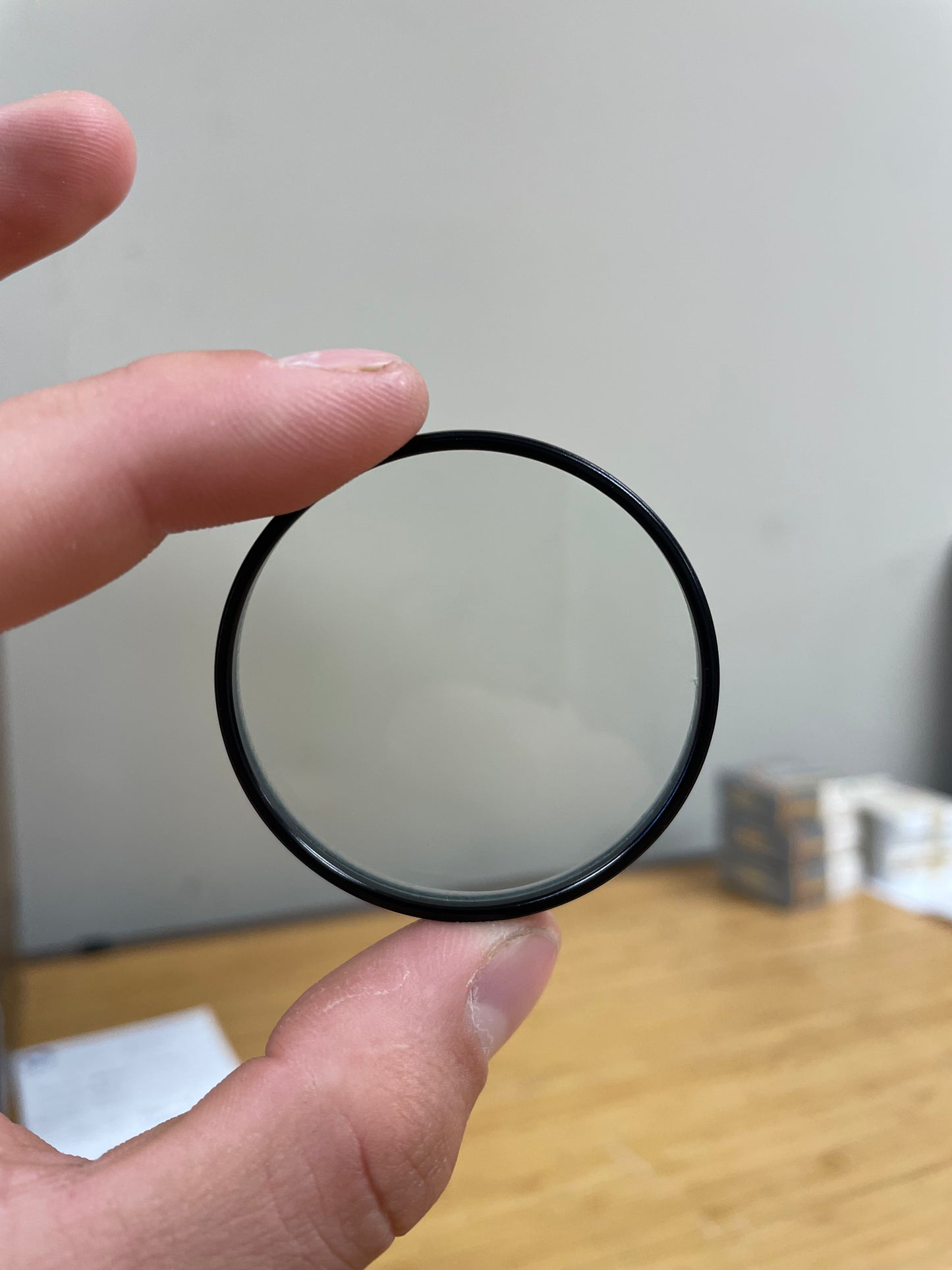 Tiffen Series 7 UV-15 Filter - Rainbow Box