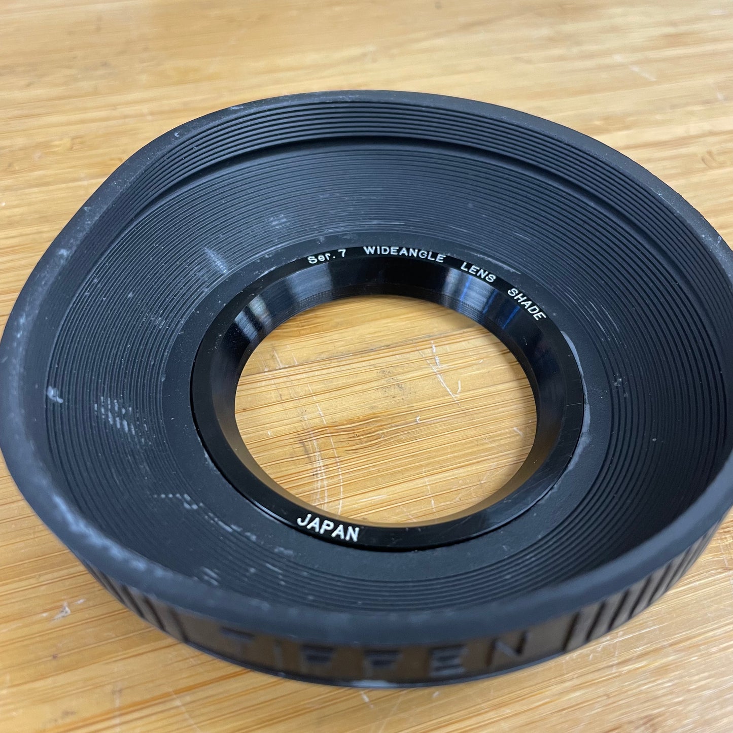 Tiffen Series 7 Wide Angle Rubber Lens Shade