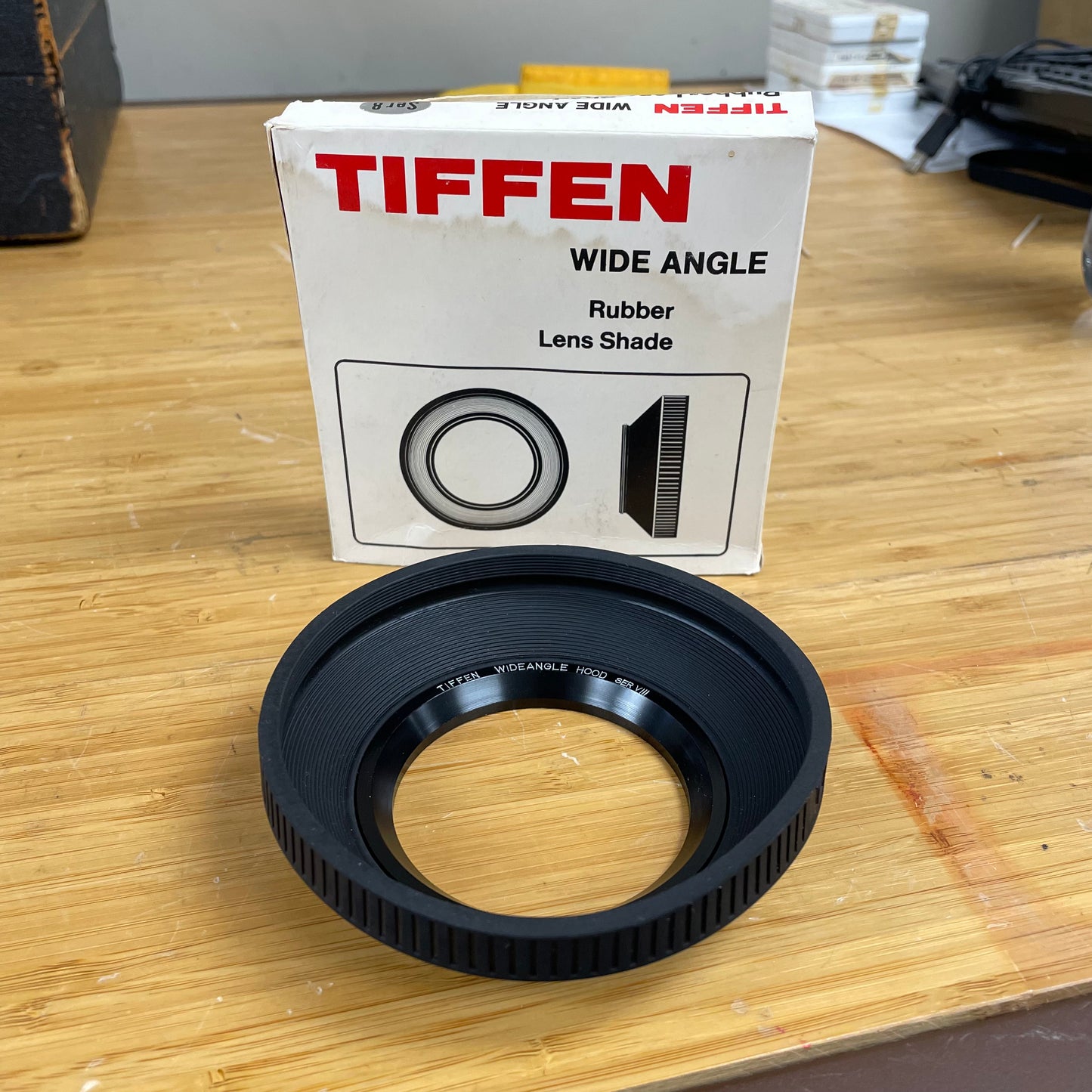 Tiffen Series 8 Wide Angle Rubber Lens Shade