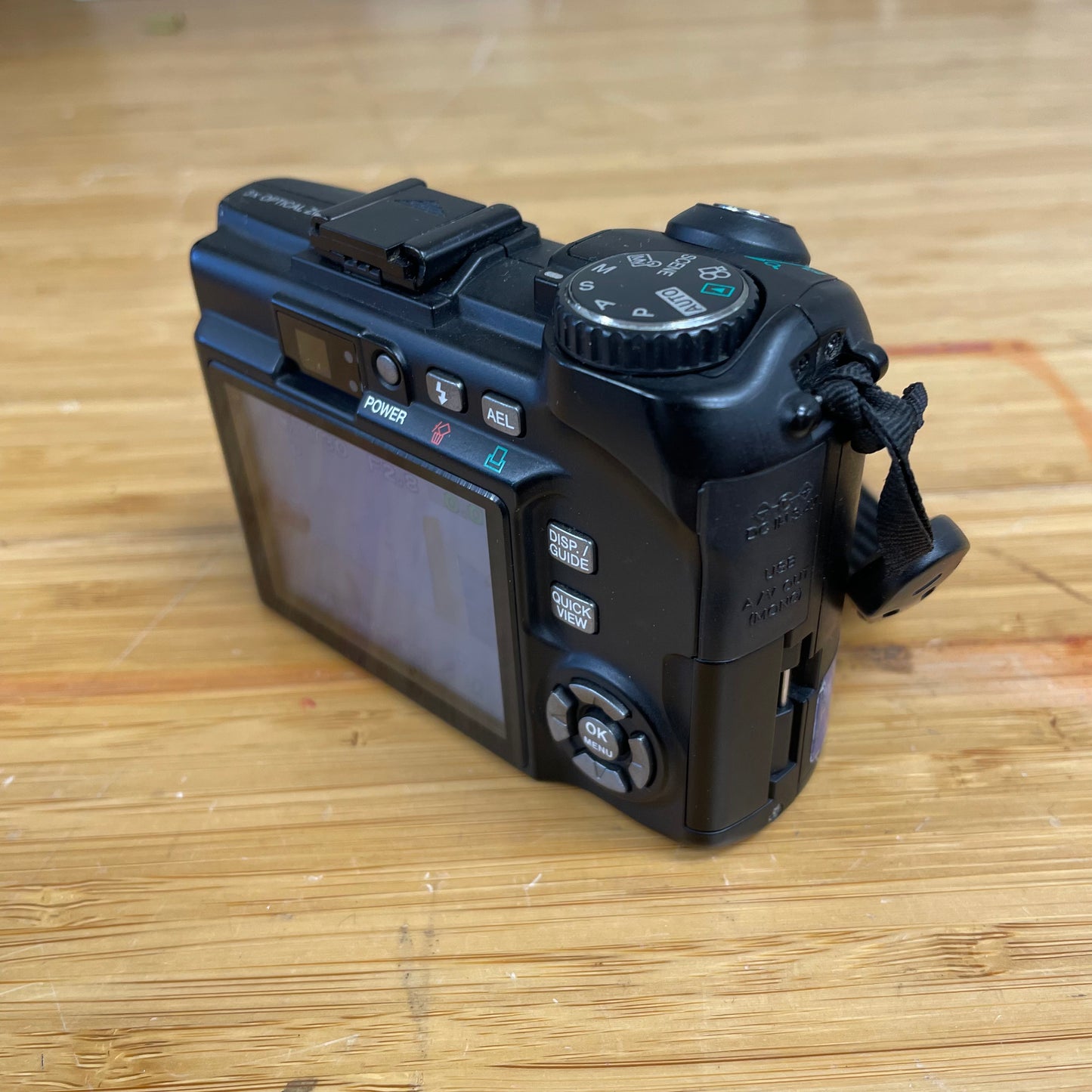Olympus SP-350 3x Zoom - Digital Camera - Point & Shoot