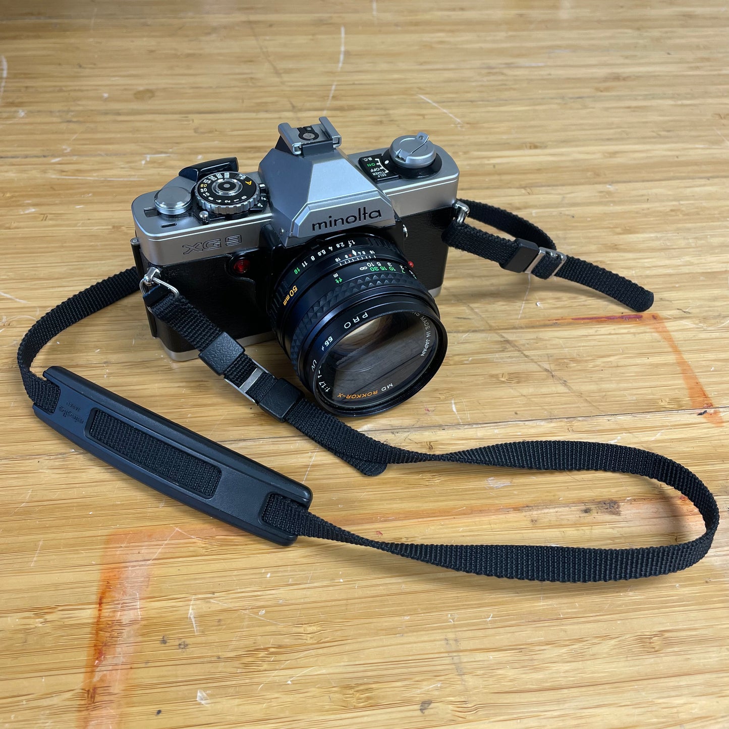 Minolta XG9 Vintage 35mm Film Camera w/ Minolta MD Rokkor-X 50mm f1.7 Lens