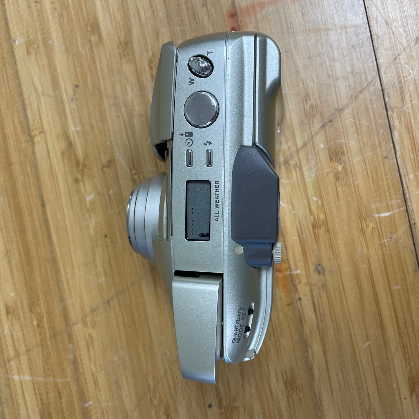 Olympus Stylus Epic Zoom 170 35mm All Weather Point & Shoot Camera w/ Case S# 4201525