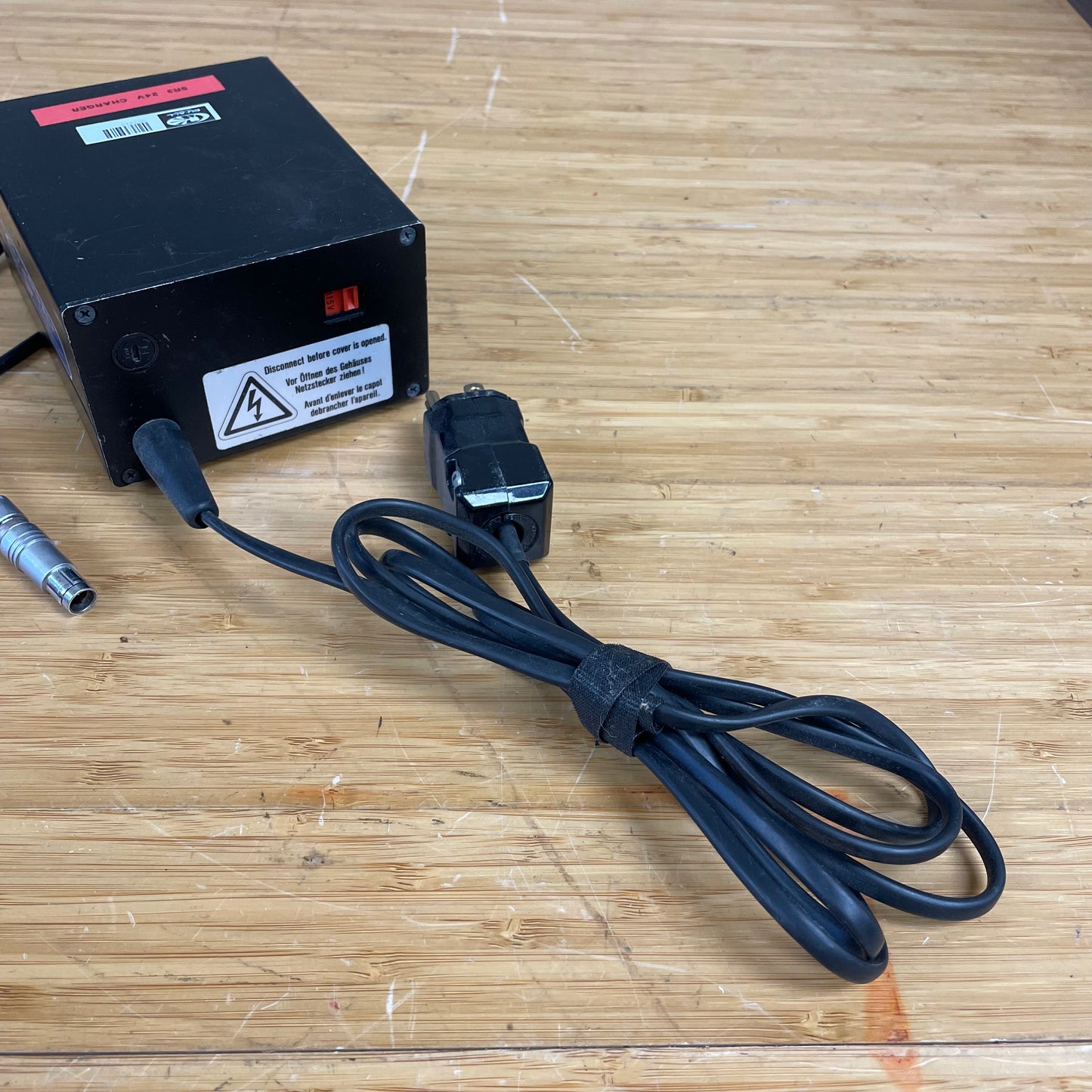 Arri NCL 24V 1.2Ah SR3 Dual Battery Charger K2.47014.0 - S# 947