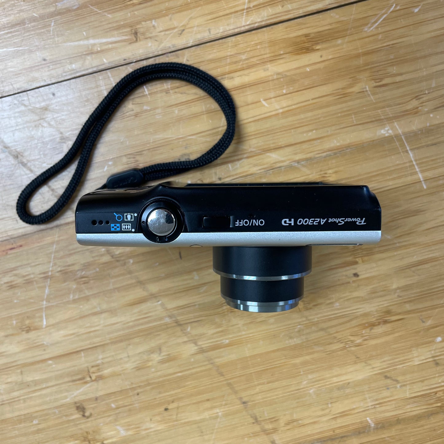 Canon Powershot A2300 5x Zoom 16MP w/ 2 Batteries - Digital Camera - Point & Shoot - S# 482065098321
