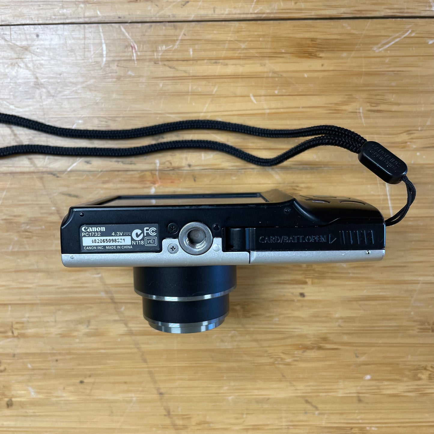 Canon Powershot A2300 5x Zoom 16MP w/ 2 Batteries - Digital Camera - Point & Shoot - S# 482065098321