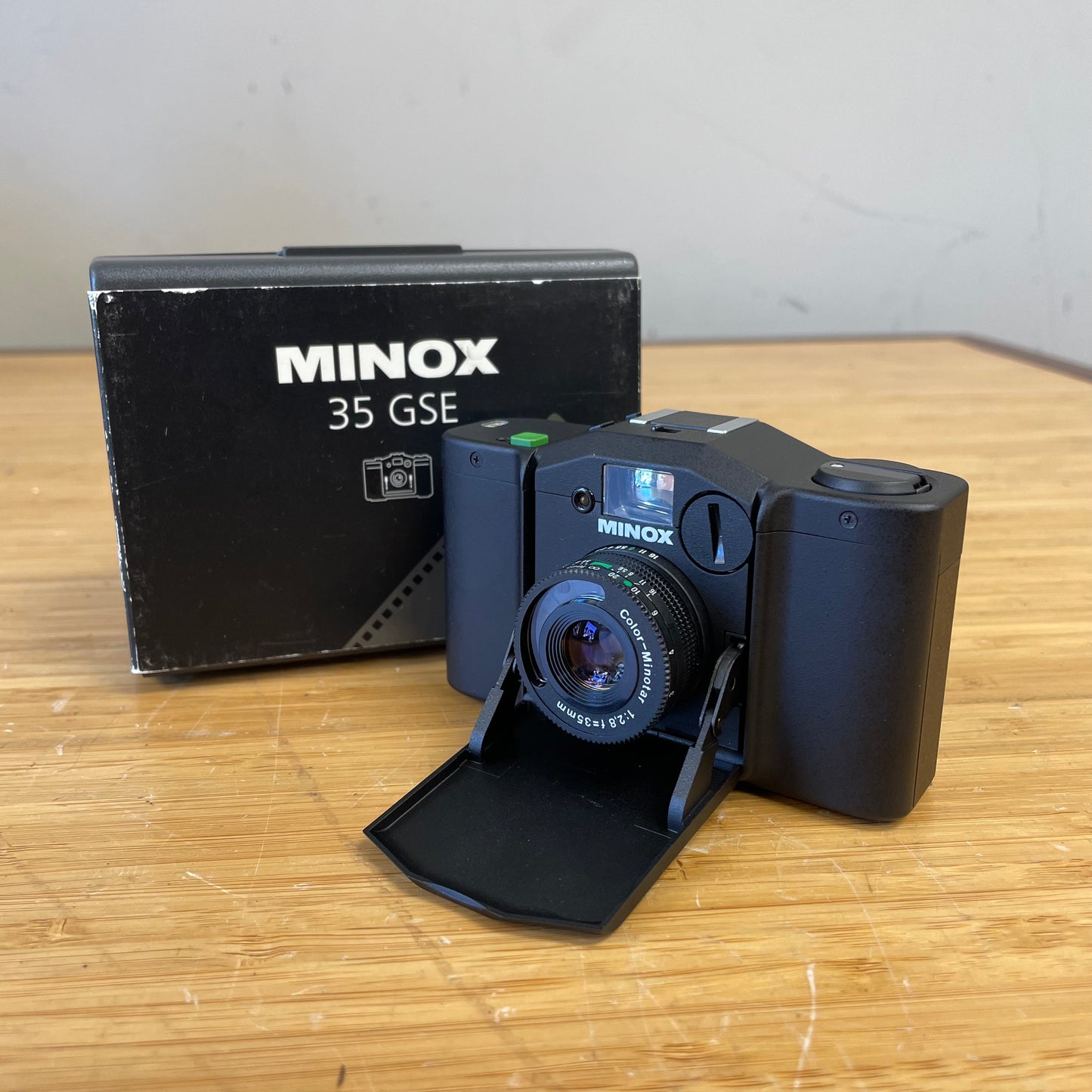 Minox 35 GSE 35mm Film Camera - LIKE NEW - S# 9007196