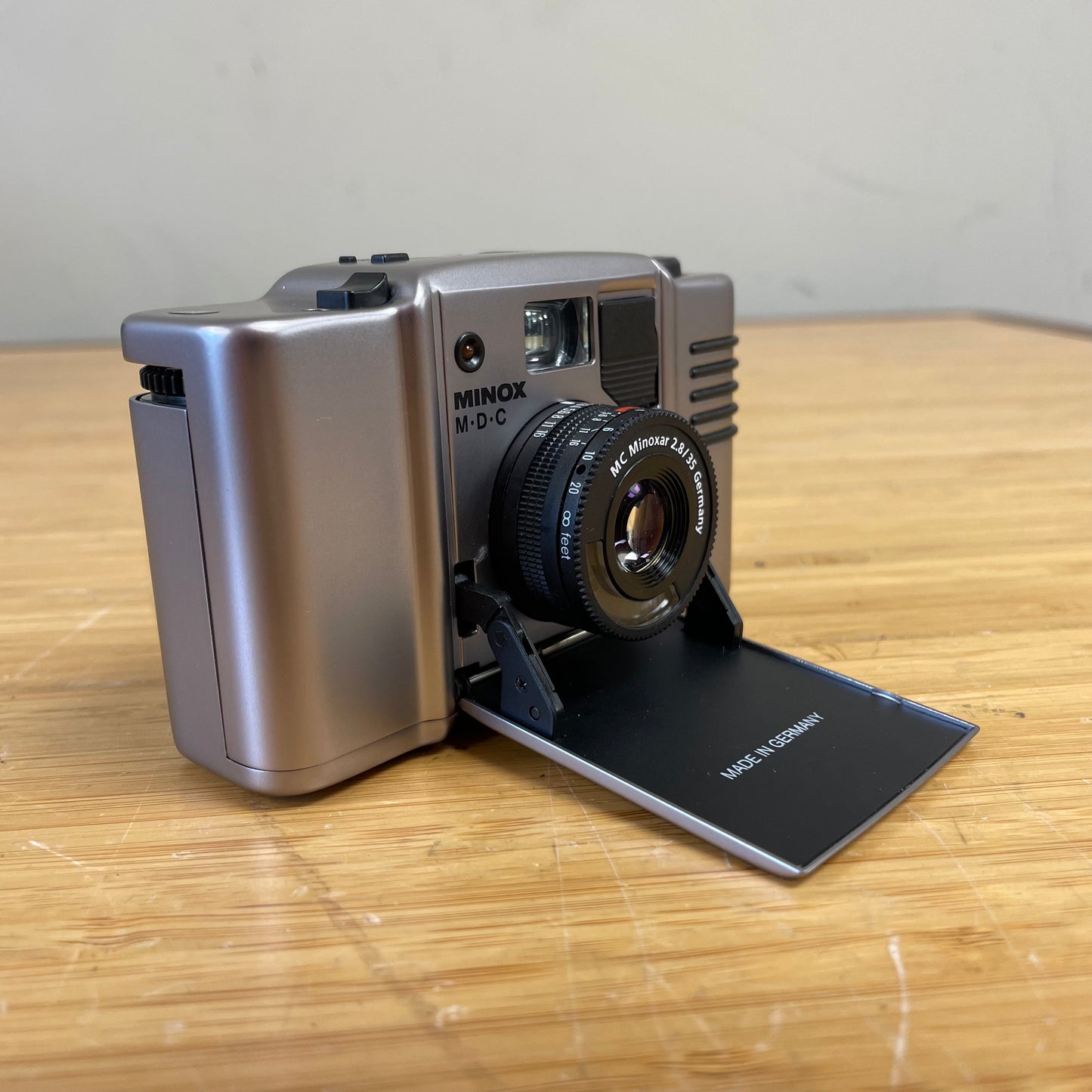 Minox MDC 35mm Film Camera / MC Minoxar 35mm f/2.8 — Excellent Condition — S/N 7501763