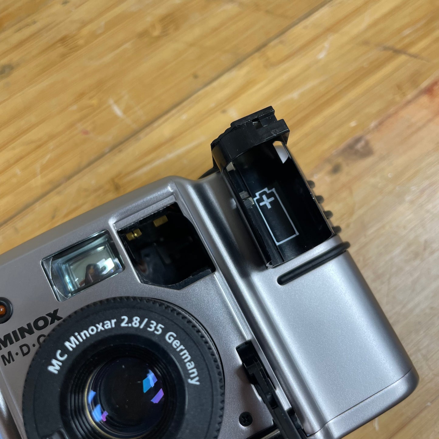 Minox MDC 35mm Film Camera / MC Minoxar 35mm f/2.8 — Excellent Condition — S/N 7501763