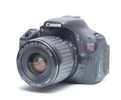 Canon EOS Rebel T3i DSLR Camera S# 232076194429 with Canon 18-55mm Zoom lens