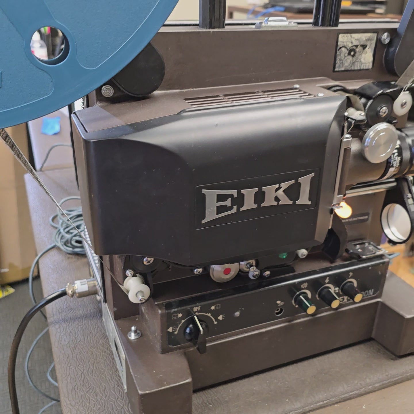 Eiki EX-2000N Xenon 16mm Sound Projector S# 1465 – Du-All Camera