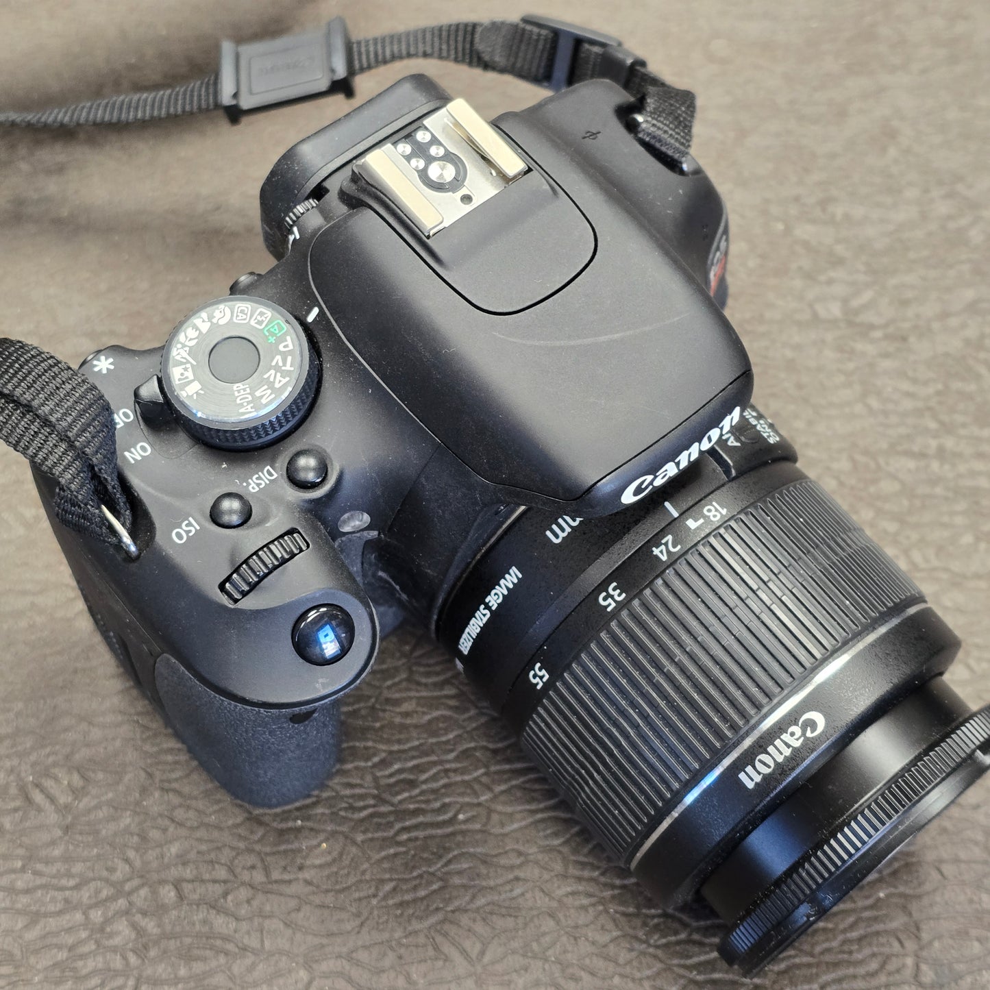 Canon EOS Rebel T3i DSLR Camera S# 232076194429 with Canon 18-55mm Zoom lens