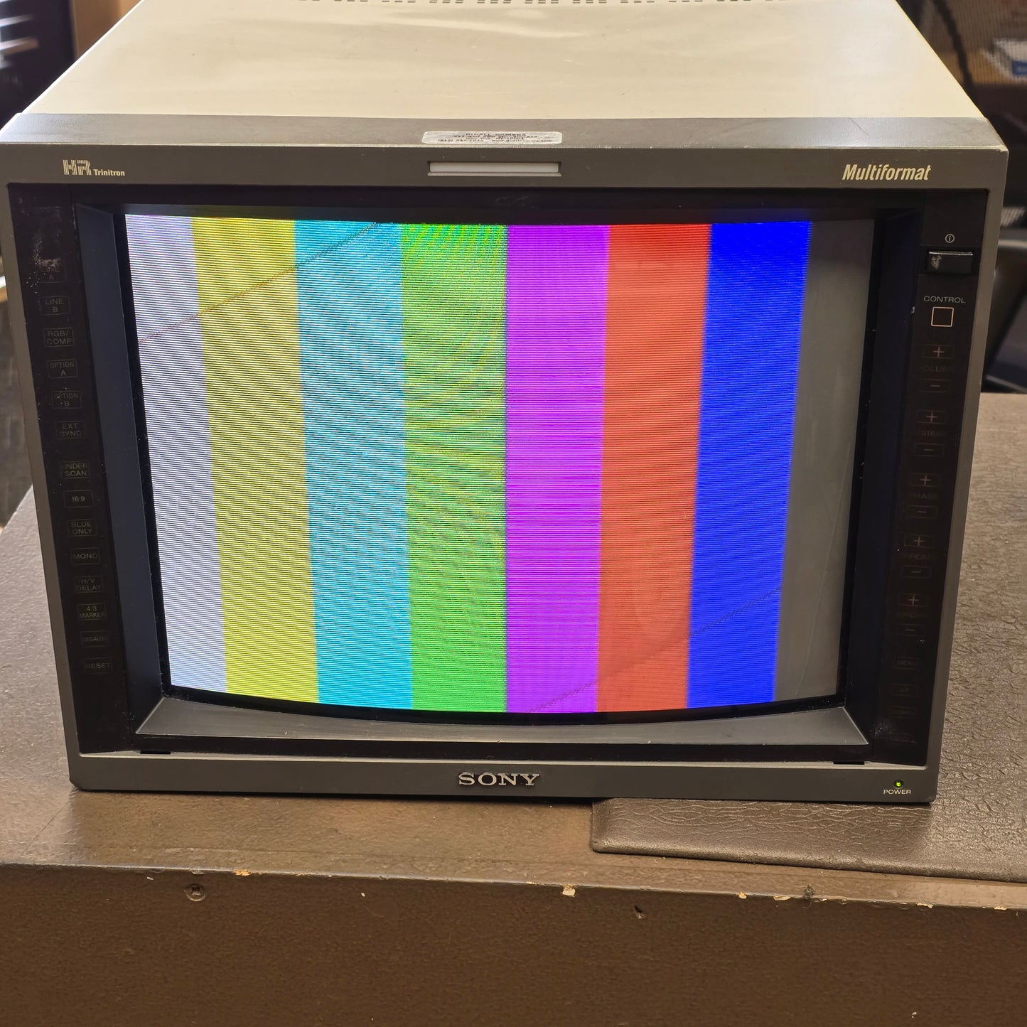 Sony Trinitron Color Video Monitor Model PVM-14L5 S# 2107527