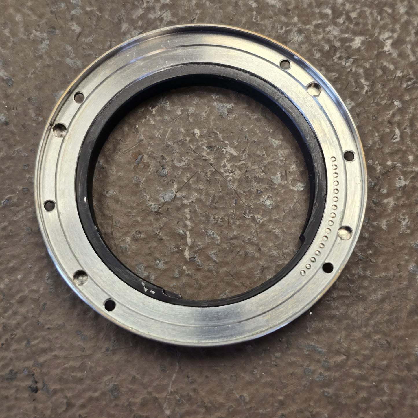 Nikon hard mount for Leica-R lenses (6 hole) - Used