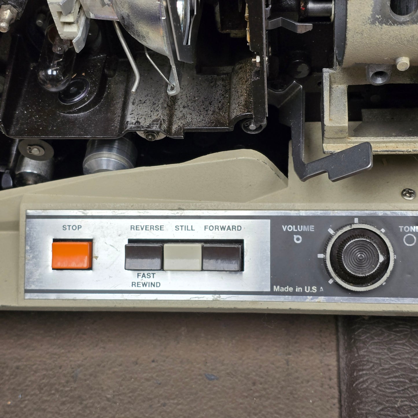 Singer Graflex Insta-Load 16mm Slotload Sound Projector for Parts or Repair
