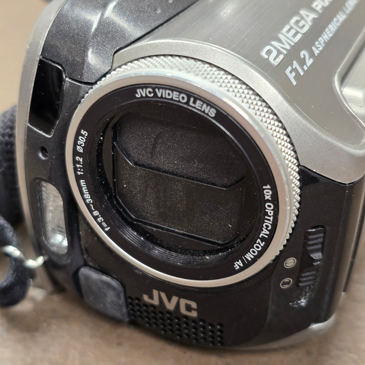 JVC Everio GZ-MG255U Hard Disk Camcorder Package (NTSC) S# 092K2395