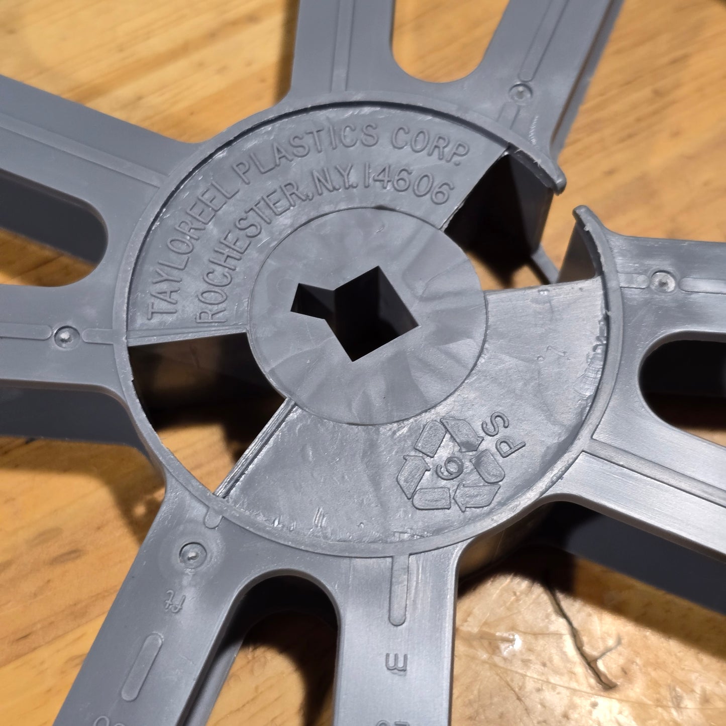 Tayloreel 16mm 400' Plastic Film Reel