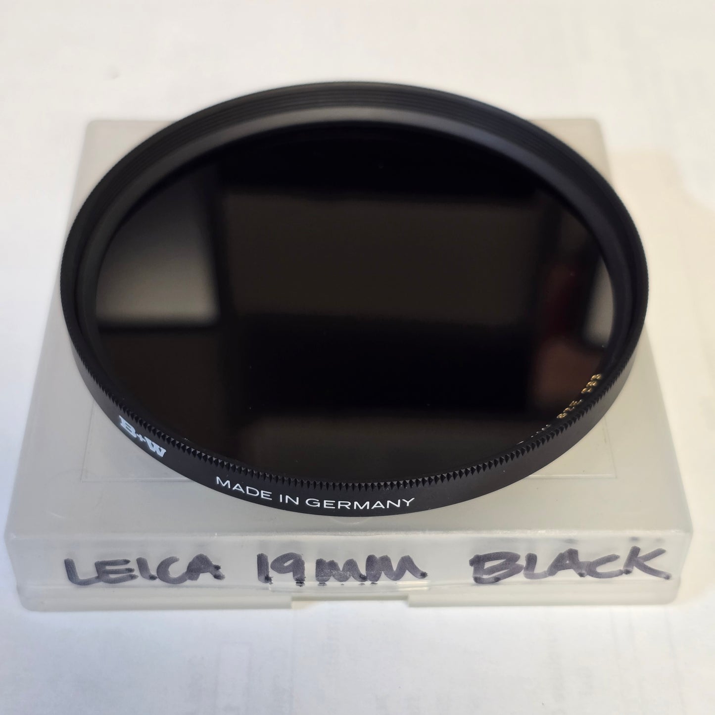 Schneider B+W 82mm Infrared Black 82E 093 Filter