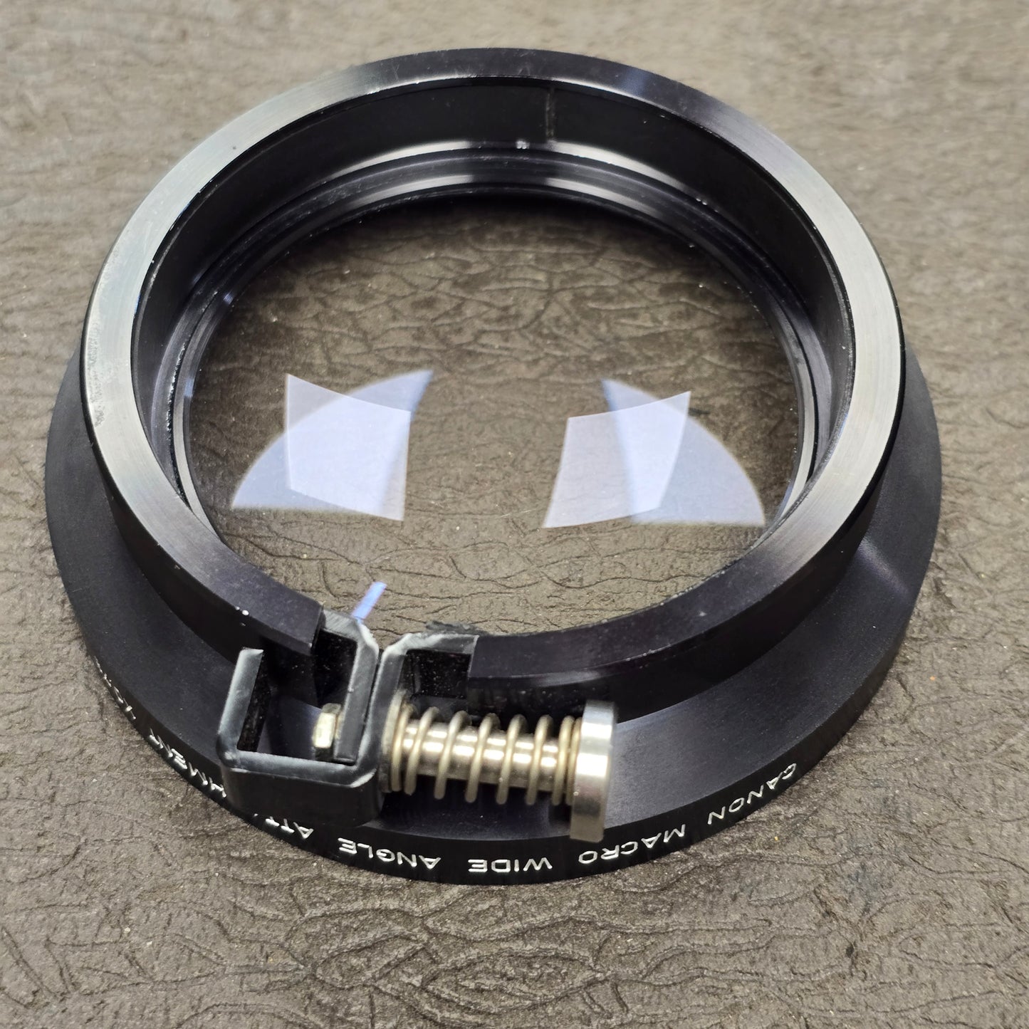 Canon X0.75 Clamp On Macro Wide Angle Attachment for Canon Scoopic Cameras
