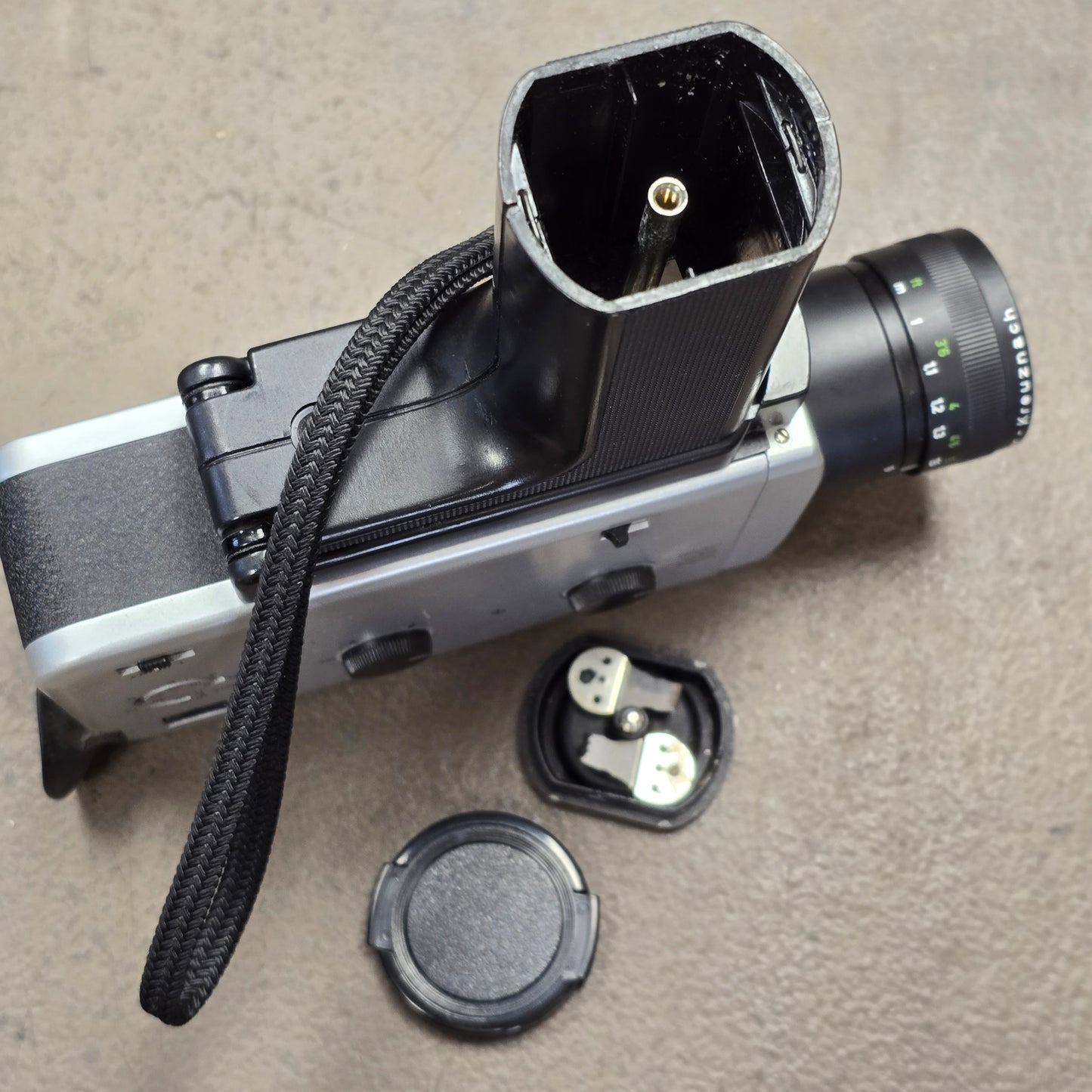 Nizo Spezial 136 Super 8mm Camera S# 1033741 With Padded Case