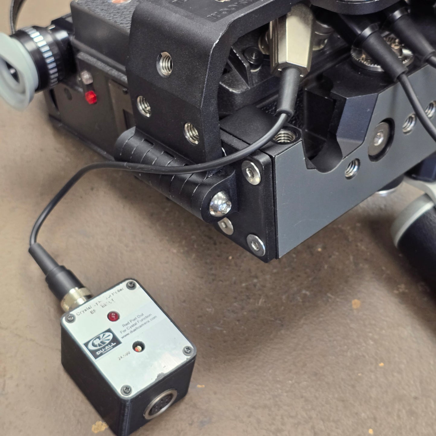 Bolex EL Super 16mm Camera Package with Tested Super 8 Custom Cage & Grip Batteries S# 310894