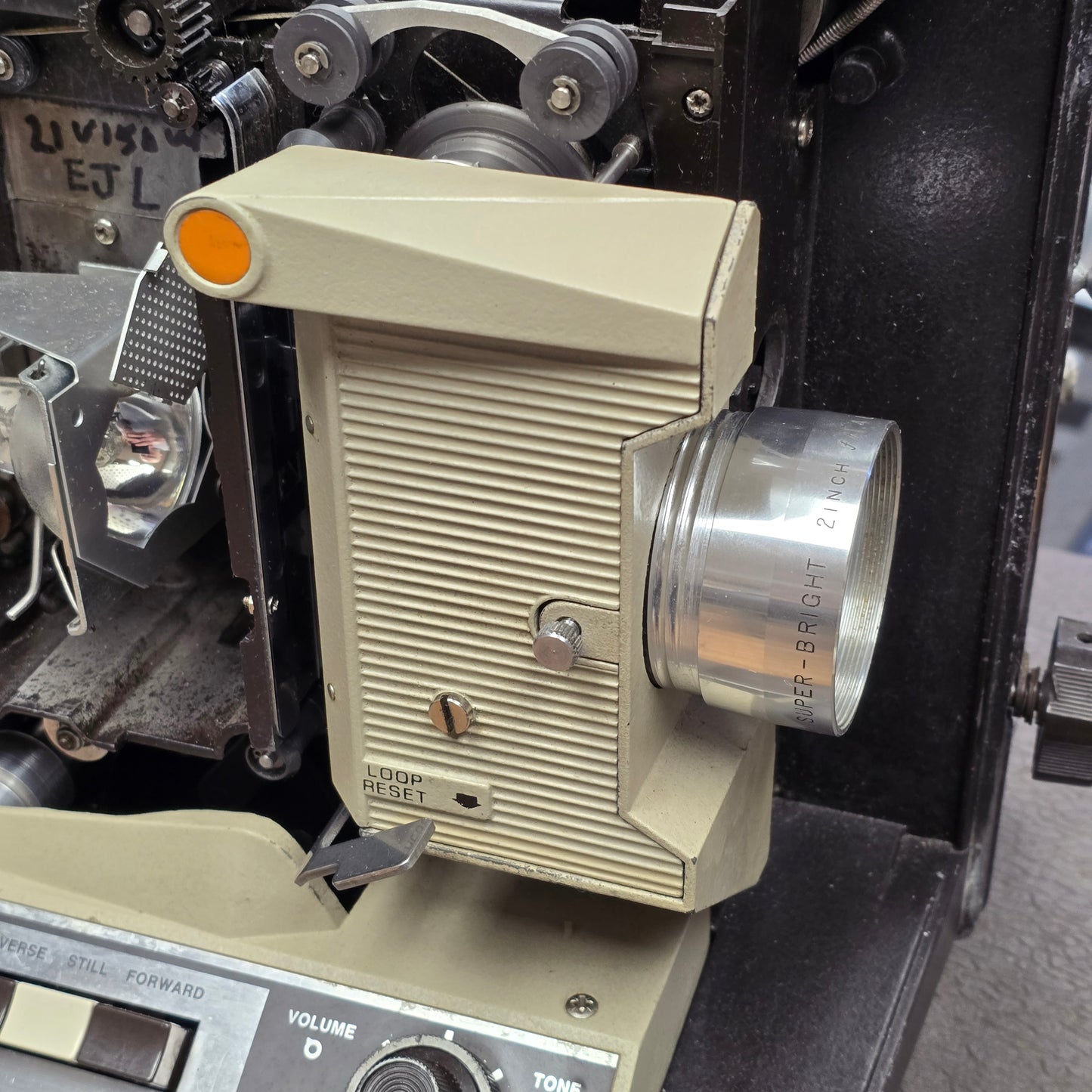 Singer Graflex Insta-Load 16mm Slotload Sound Projector for Parts or Repair