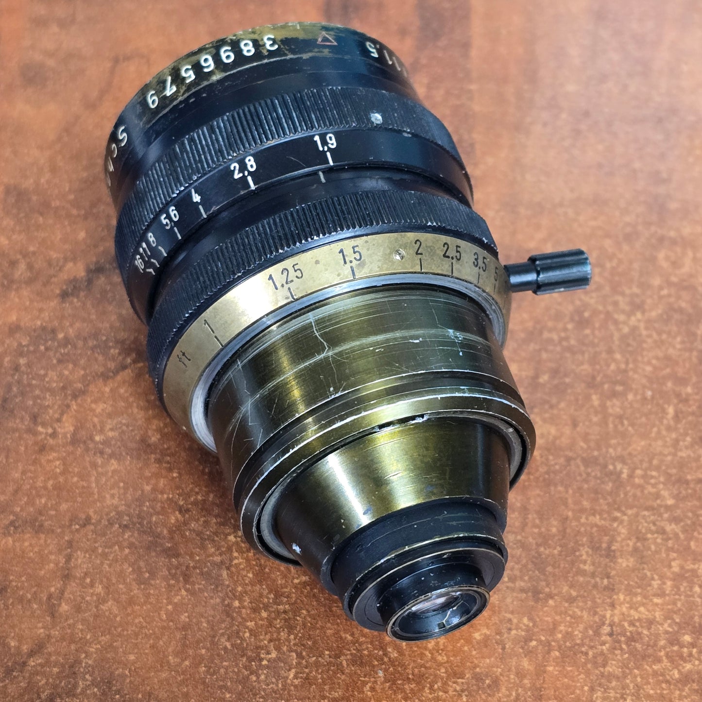 Schneider-Kreuznach Cinegon 11.5mm f1.9 / t2.3 Arri Standard Mount S# 3896579
