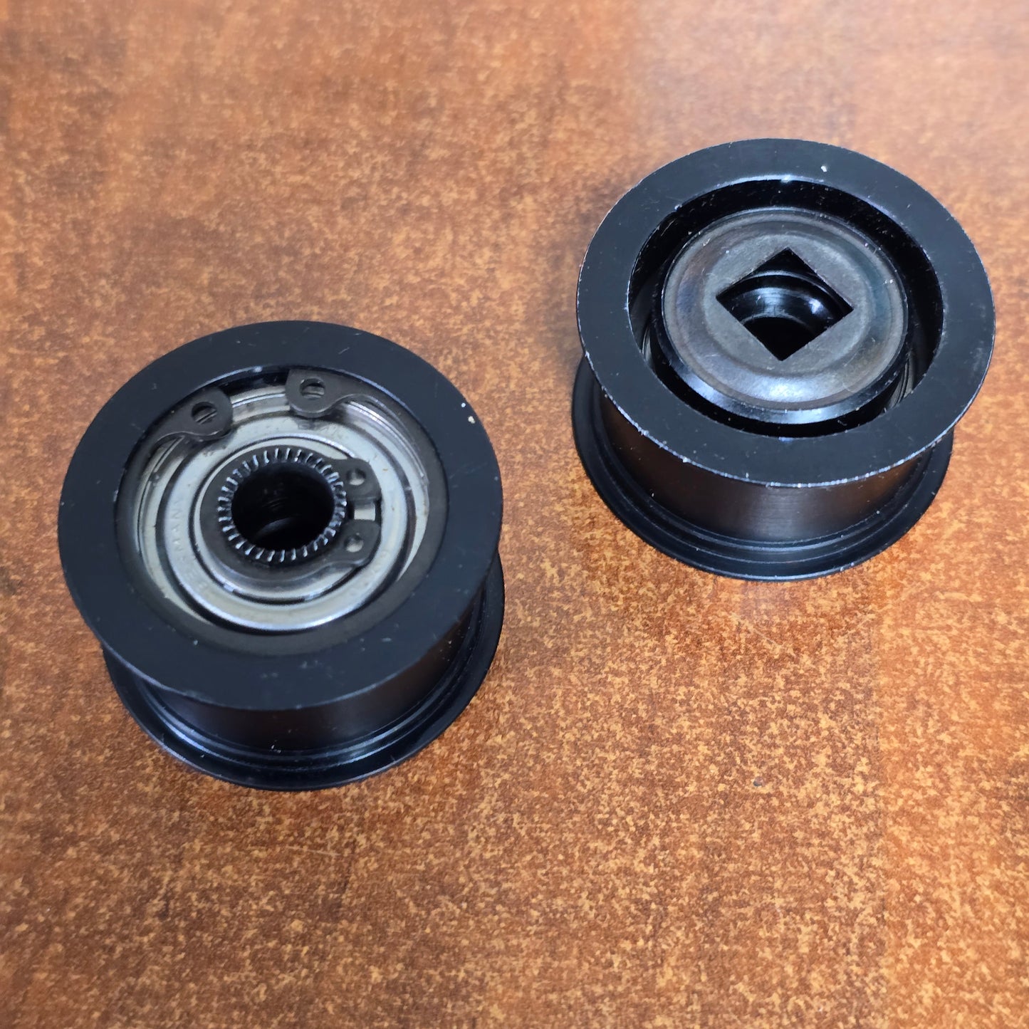 Bolex Body Film Guide Roller
