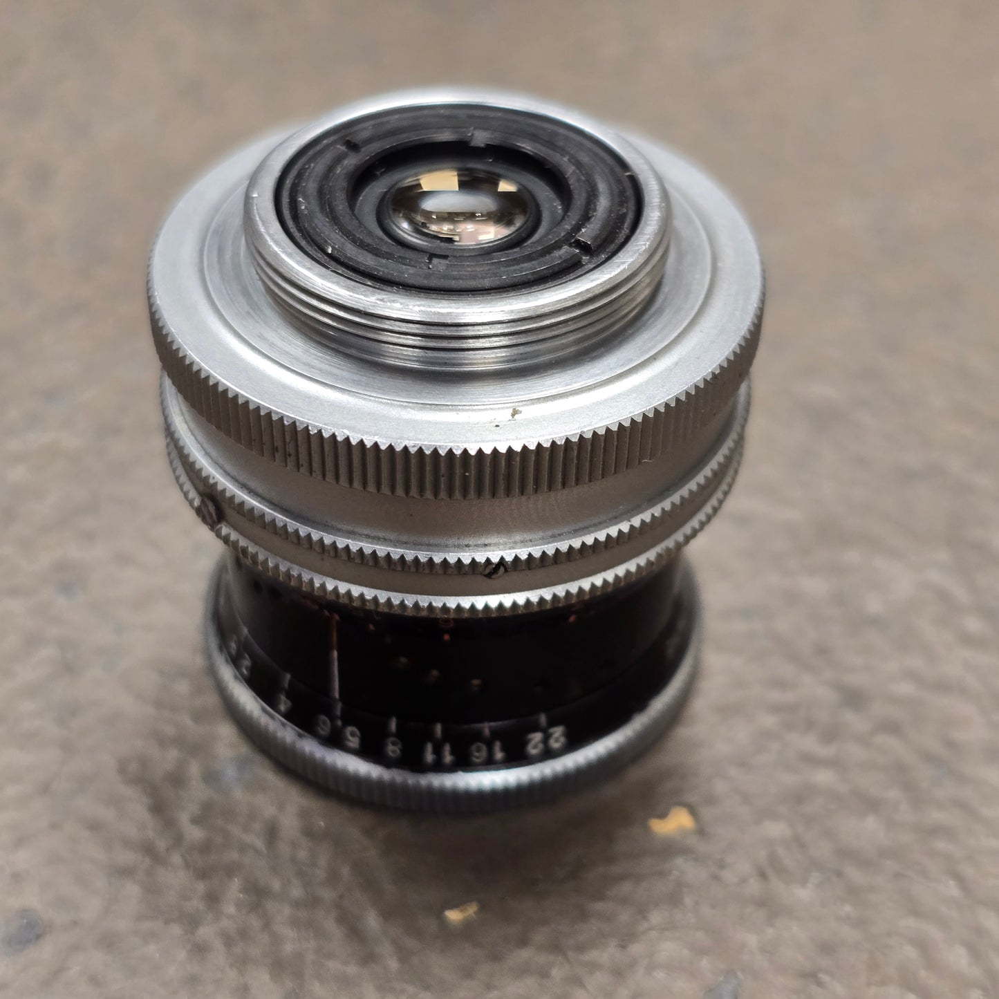 Switar 25mm f1.4 H16RX C-Mount Lens S# 934357 W/ Series 5 Lens Shade