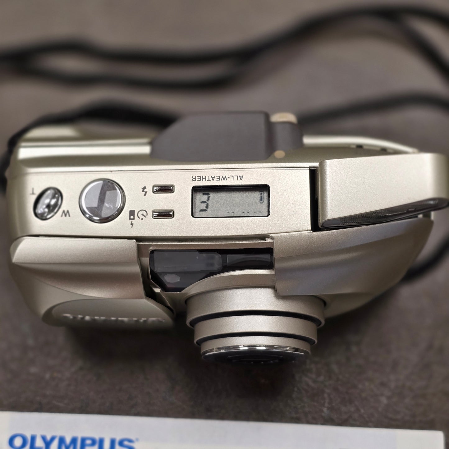 Olympus Stylus Epic Zoom 170 35mm All Weather Point & Shoot Camera With Case S# 4361150