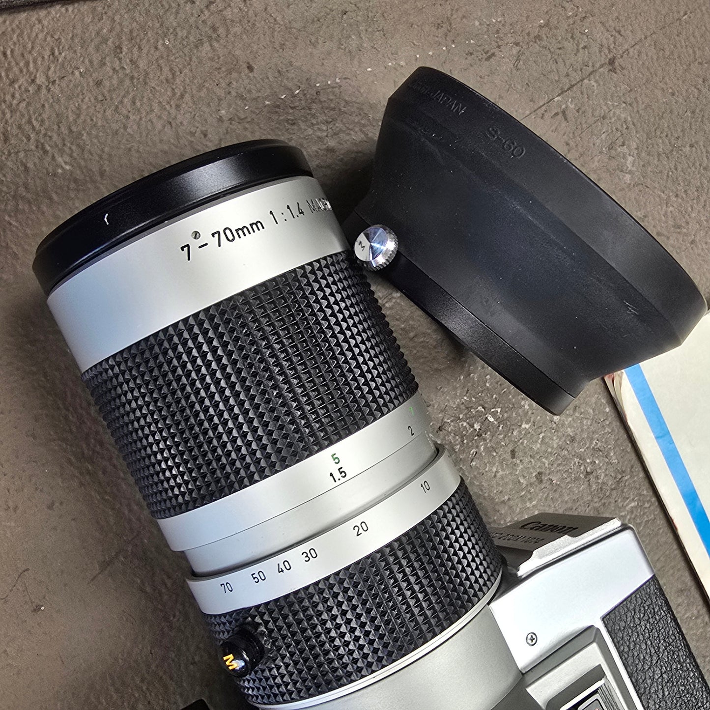 Canon 1014 Auto Zoom Electronic Super 8mm Camera S# 123440-126814