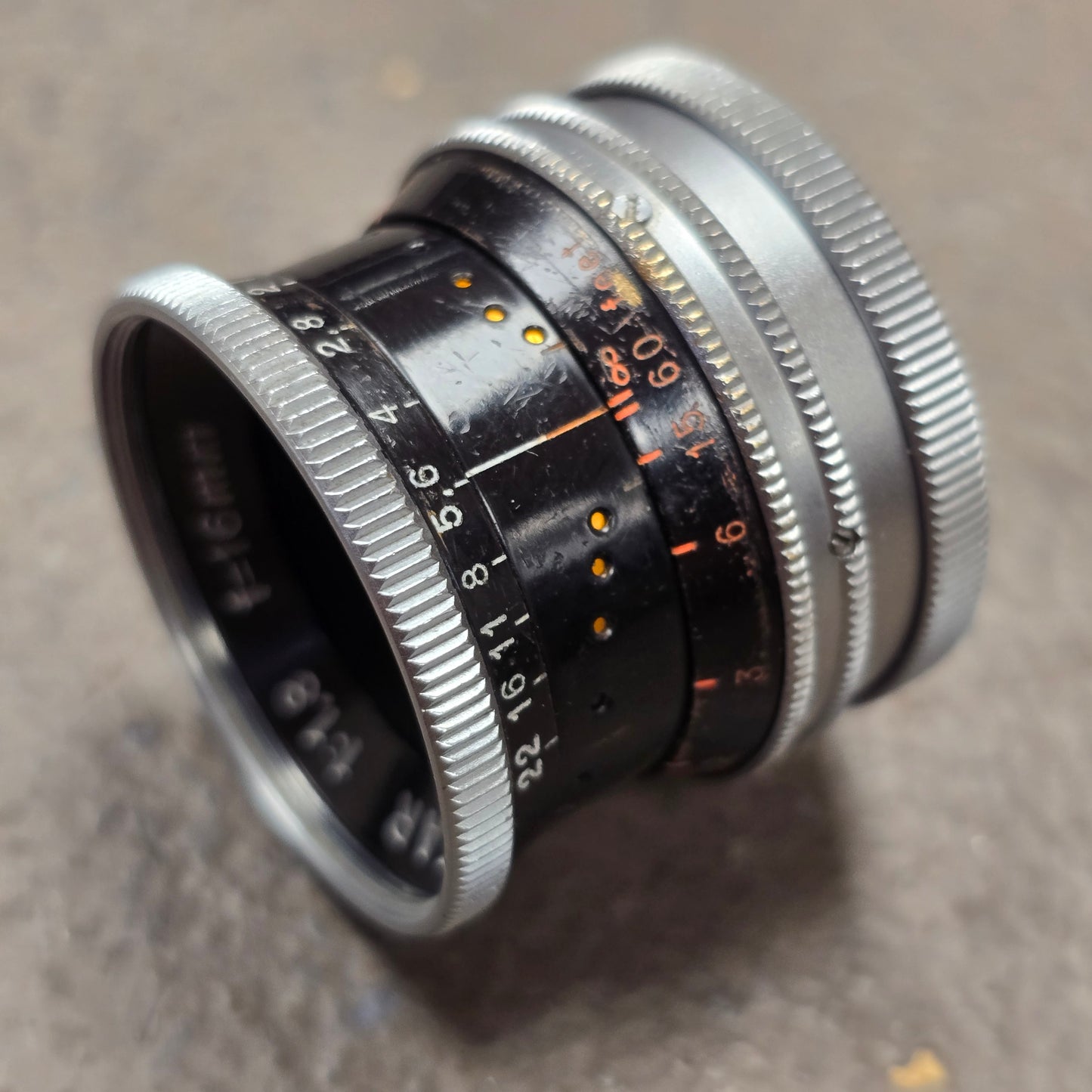 Switar 25mm f1.4 H16RX C-Mount Lens S# 934357 W/ Series 5 Lens Shade