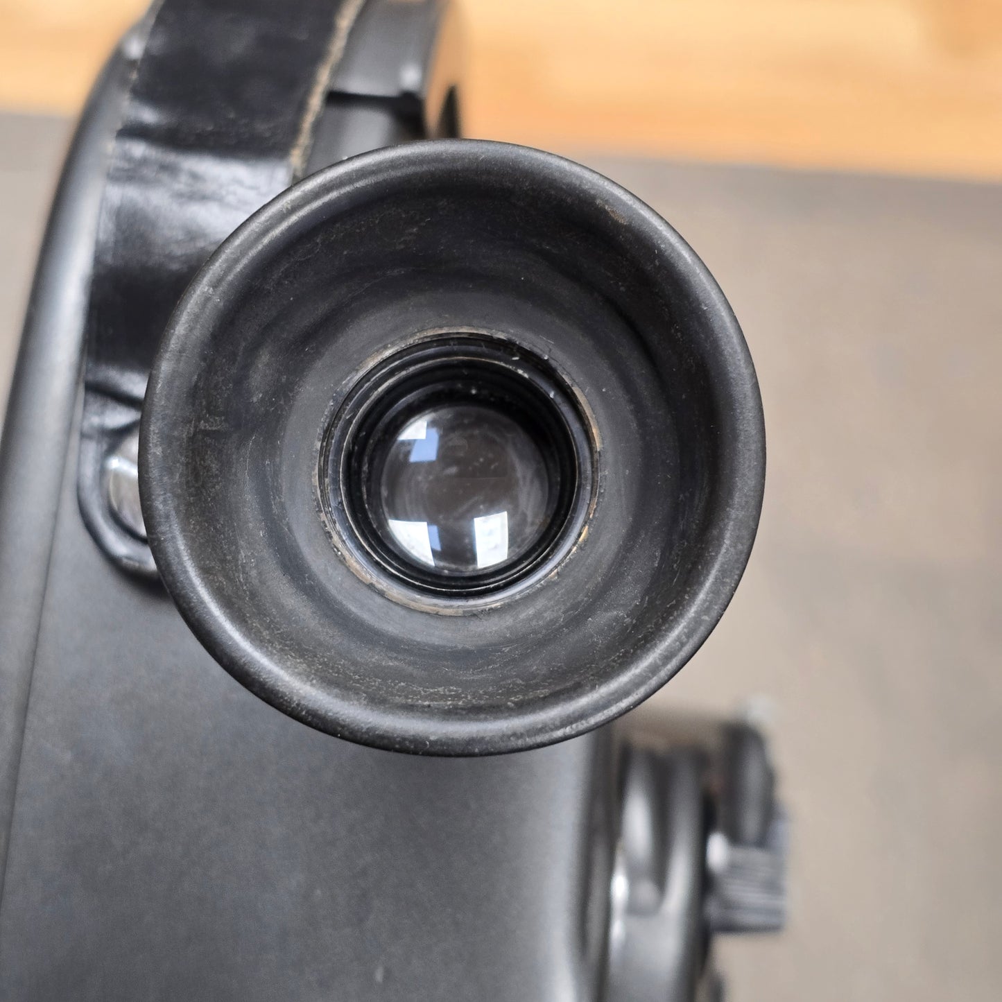 Beaulieu R-16 Rubber Eyecup with Insert Threaded Retaining Ring (Used)