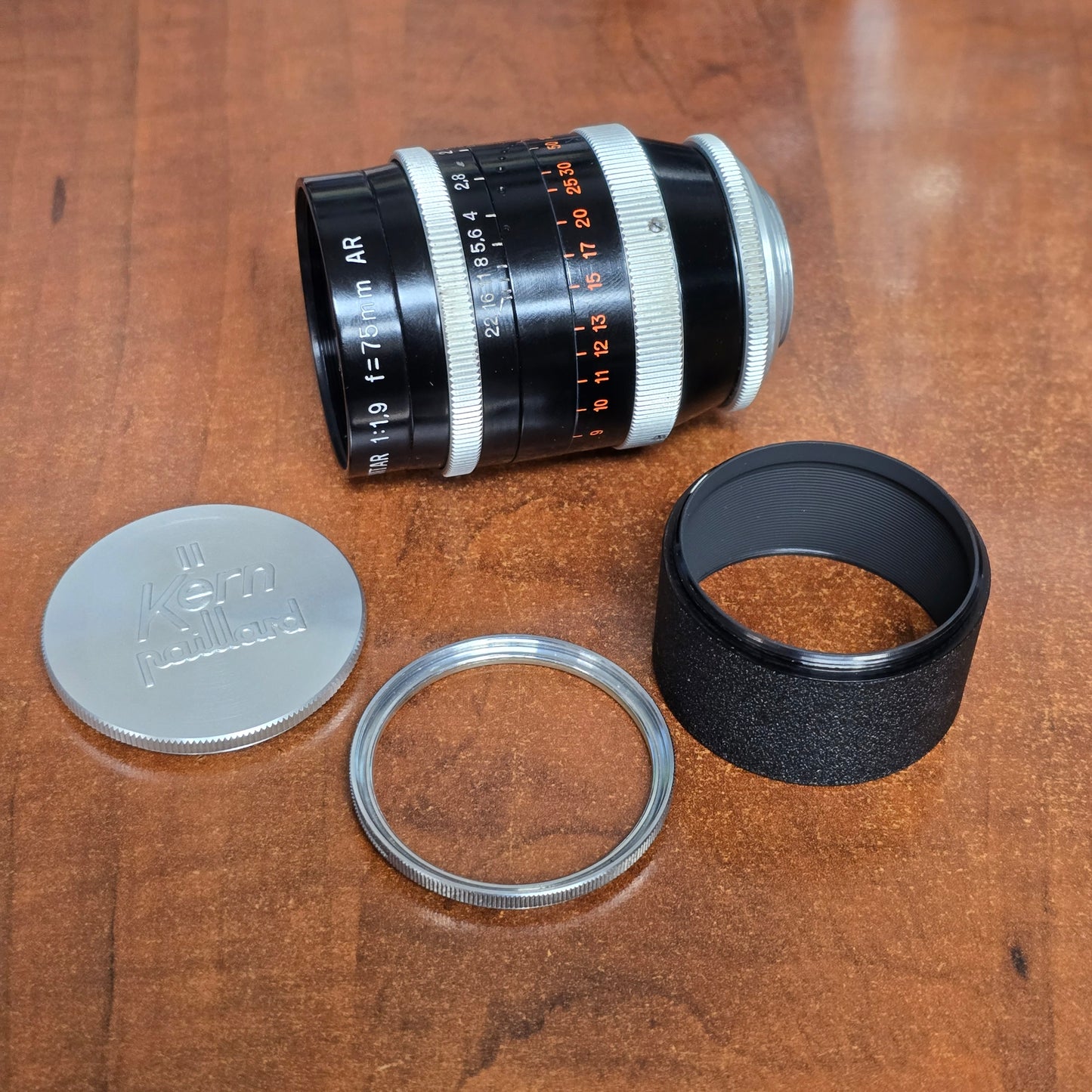 Switar 75mm f1.9 AR C-Mount Lens S# 663860