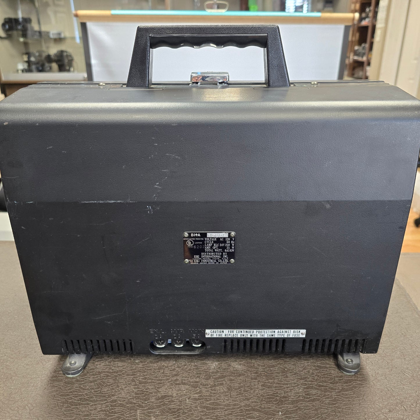 Eiki / Bell & Howell Filmosound 3585 16mm Autoload Sound Projector S# 12008