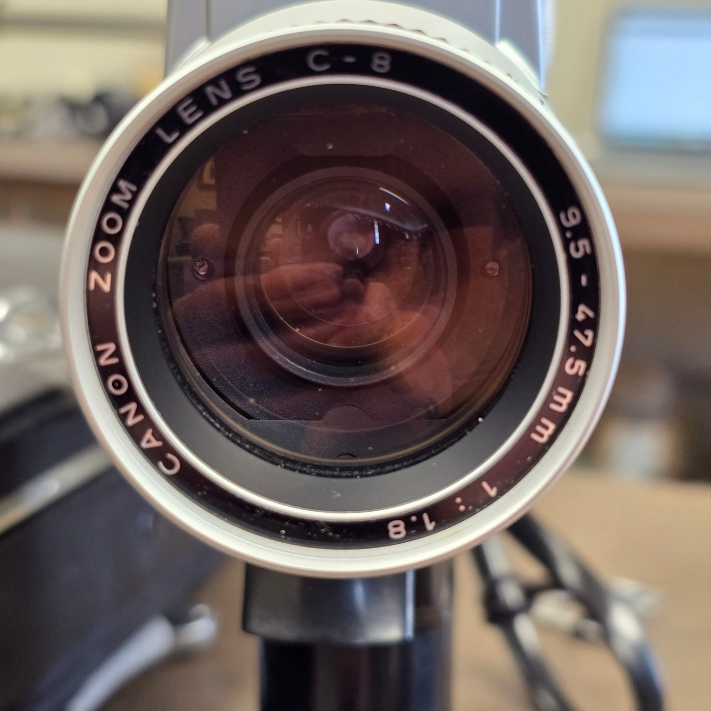 Canon 518 Auto Zoom SV (Special Version) Super 8mm Camera S# 196907