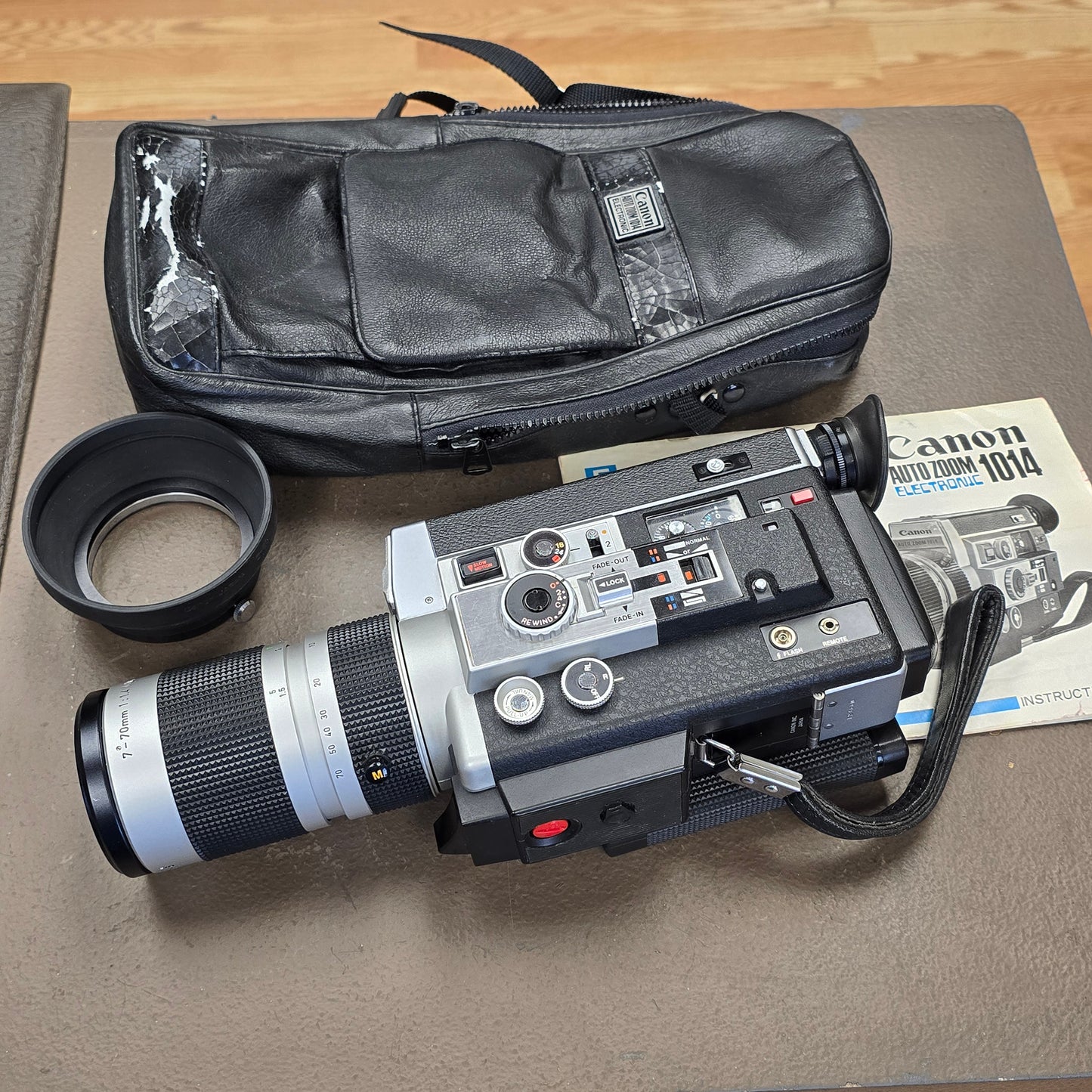 Canon 1014 Auto Zoom Electronic Super 8mm Camera S# 123440-126814