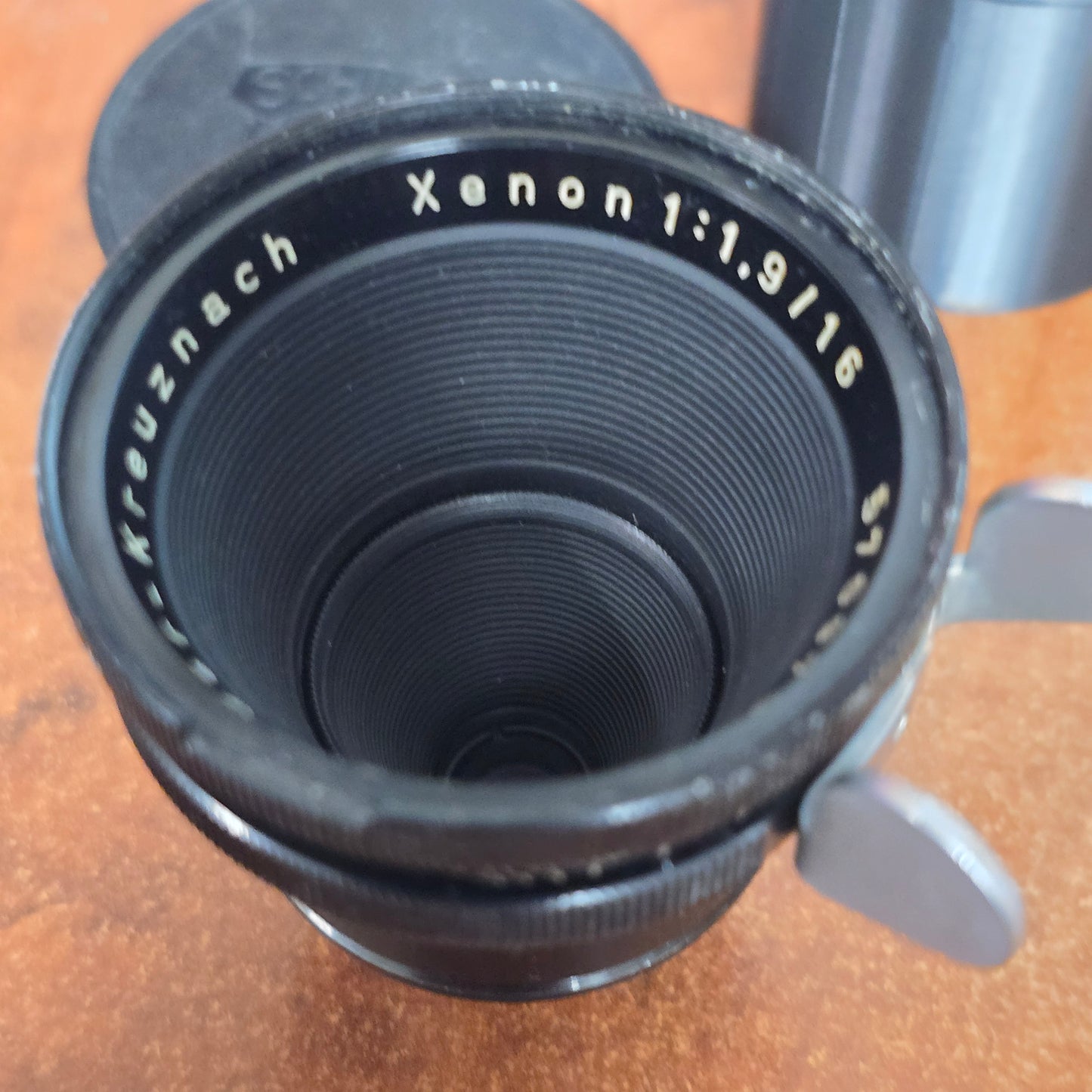 Schneider-Kreuznach Xenon 16mm T1.9 Arri Standard Mount S# 5709795