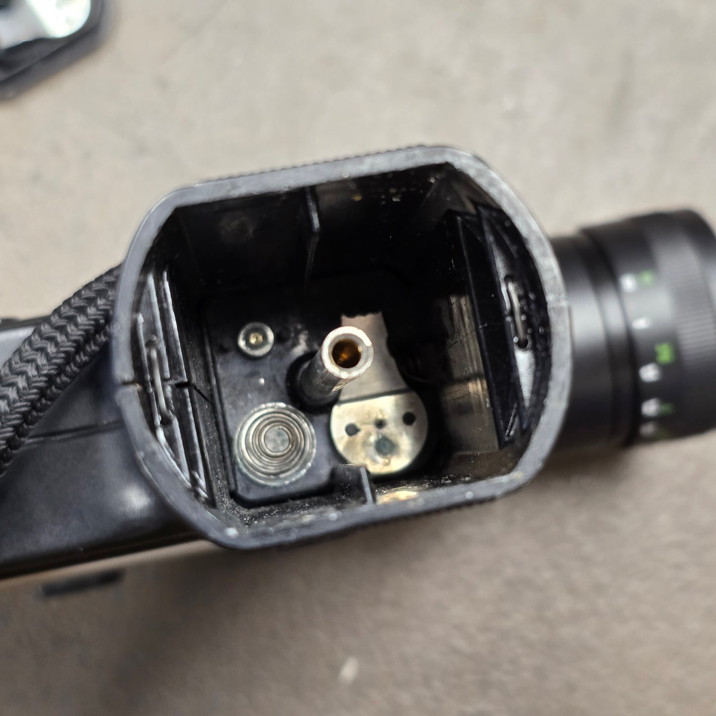 Nizo Spezial 136 Super 8mm Camera S# 1033741 With Padded Case