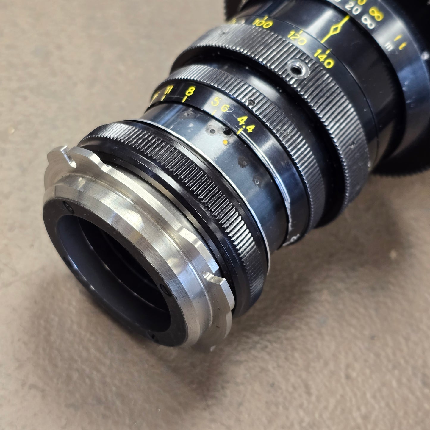 Angenieux 35-140mm T4.4 PL Mount Zoom Lens S# 1036338 With Case