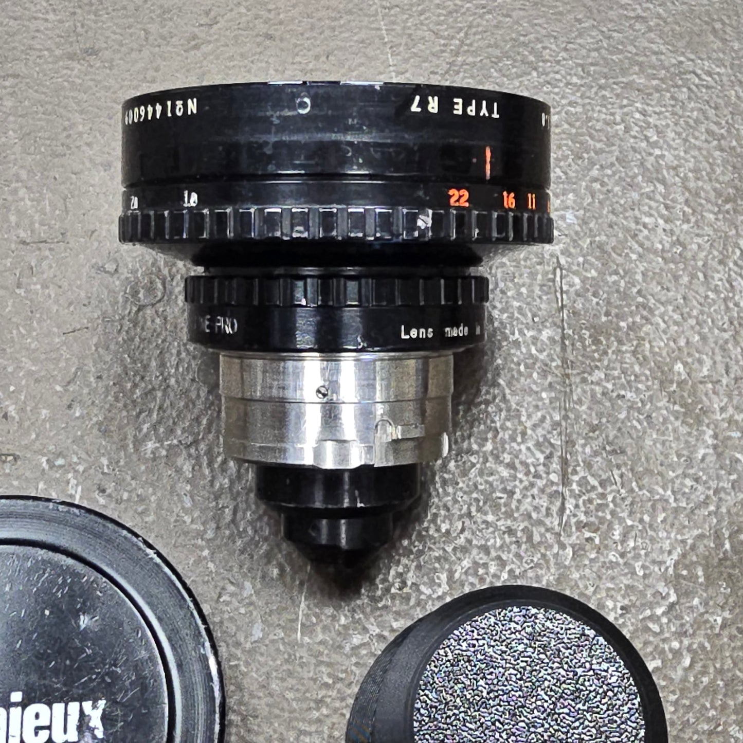 Angeniuex 5.9mm f/1.8 Arri Bayonet Mount Wide Angle Lens S# 1446009