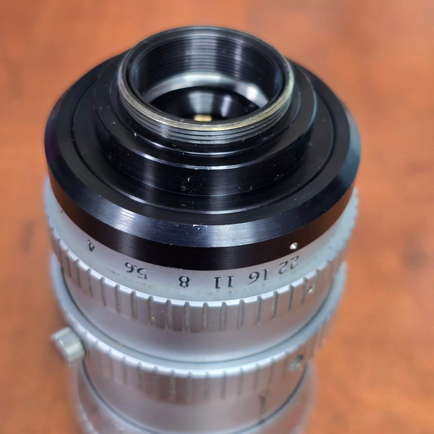 Angenieux 17-68mm f2.2 C-Mount Zoom lens Type L2 (Silver Version) S# 1169020