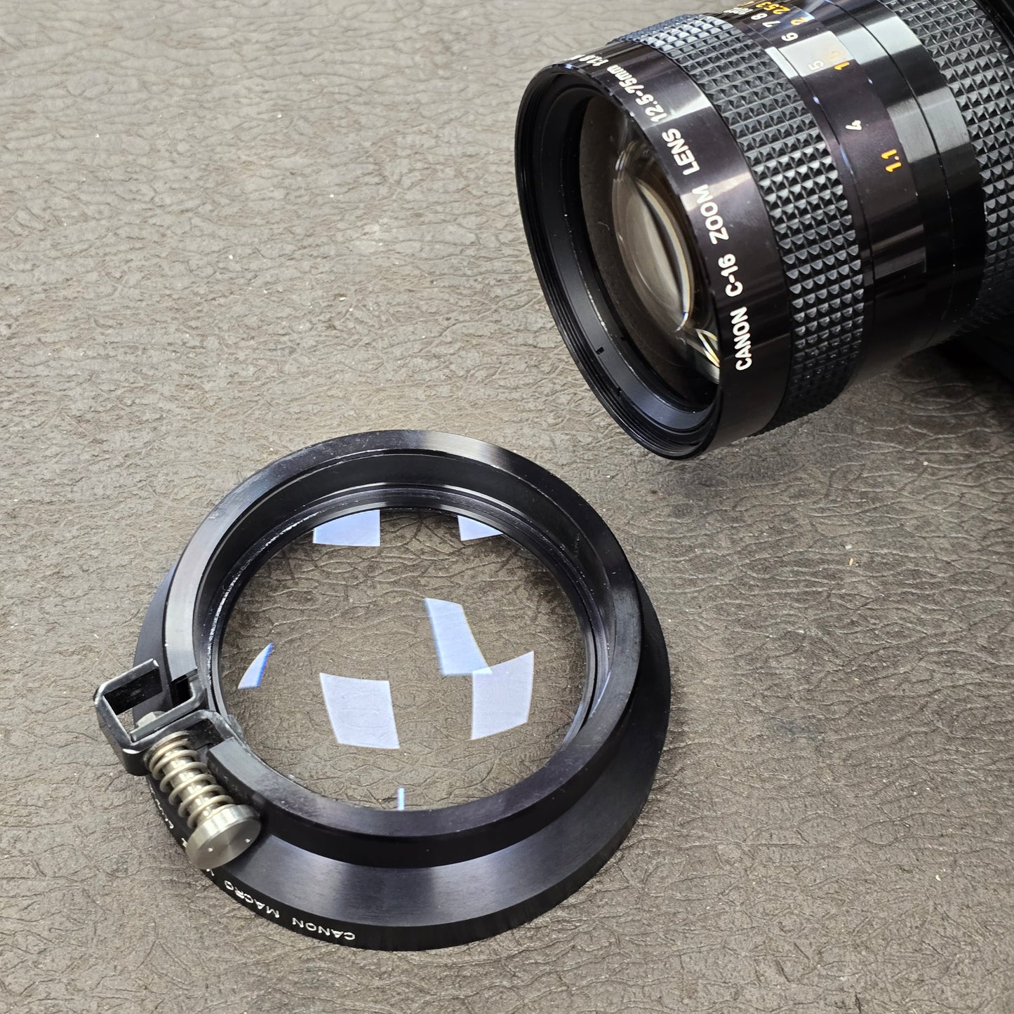 Canon X0.75 Clamp On Macro Wide Angle Attachment for Canon Scoopic Cameras