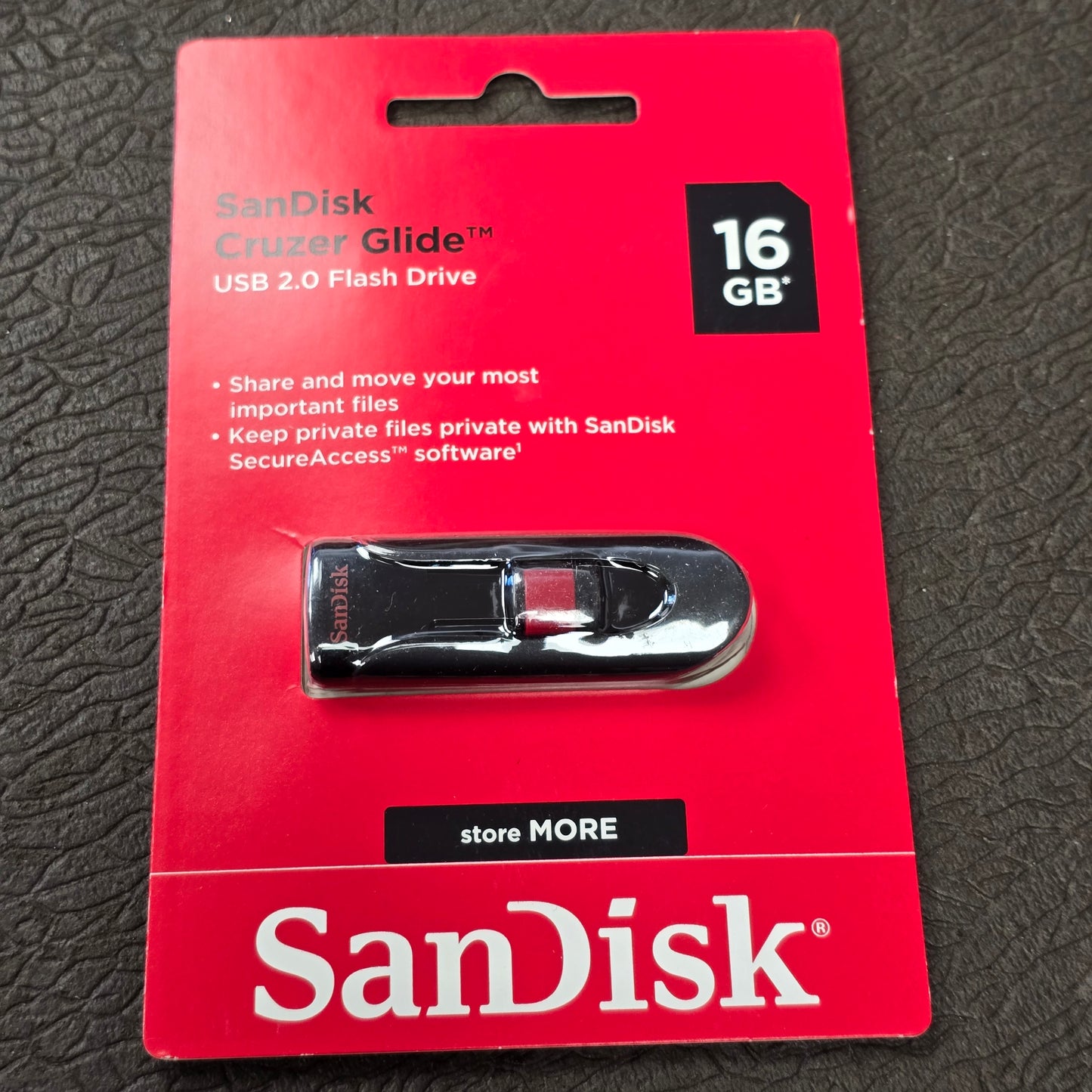 SanDisk 16GB Cruzer Glide USB 2.0 Flash Drive