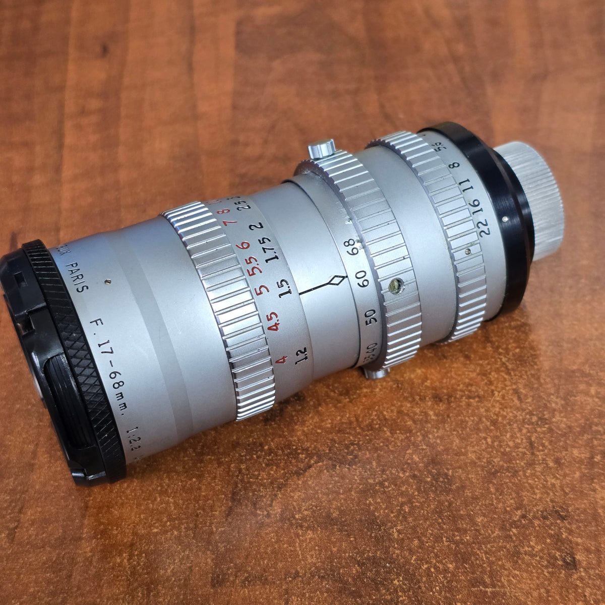 Angenieux 17-68mm f2.2 C-Mount Zoom lens Type L2 (Silver Version) S# 1169020