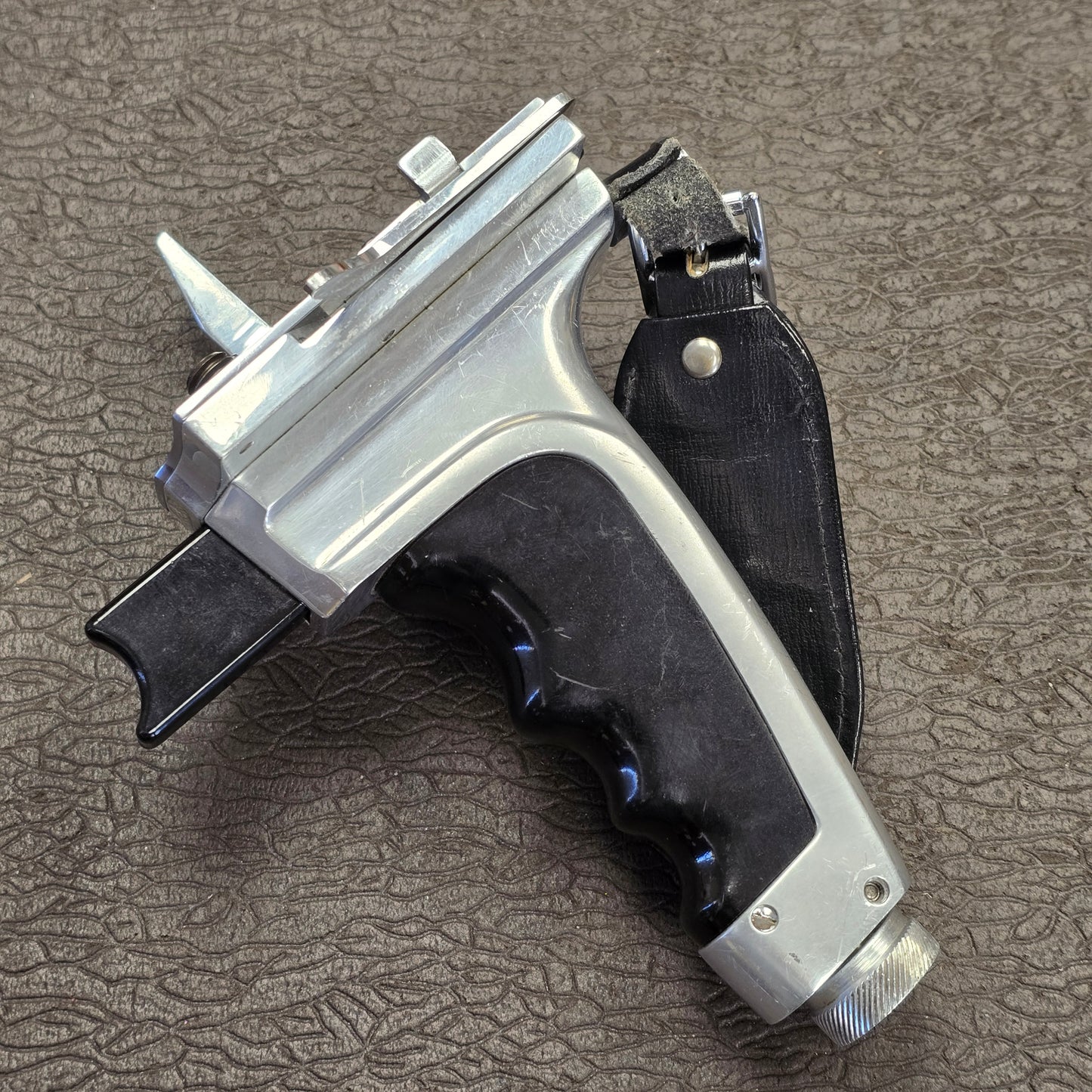 Bolex Declic on/off Handgrip with Quick release Adapter S# 24